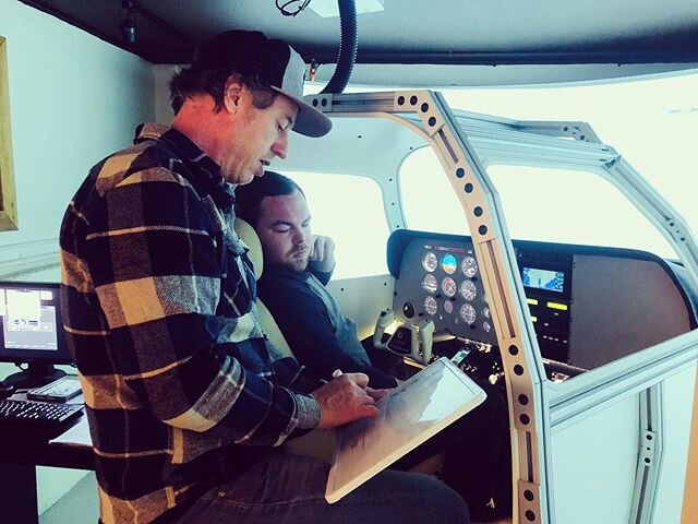 Our Founder &amp; CEO, Xylon Saltzman, seen here (pre-COVID) coaching a student throught the use of a one-G simulator 🕹 #flyoneG #flightsim
.
.
.
#learntofly #flighttraining #studentpilot #privatepilot #atp #flightinstructor #commercialpilot #aviato