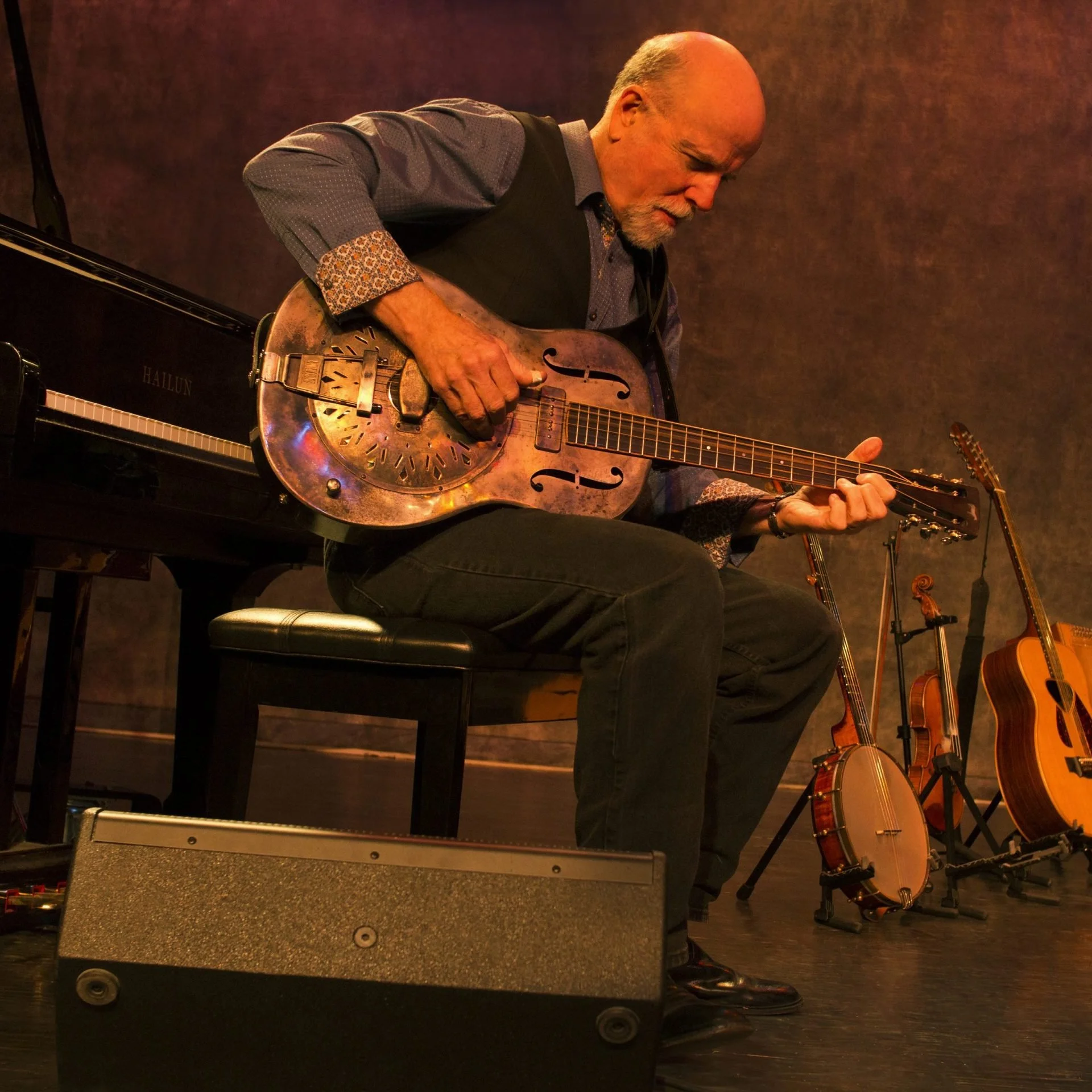 6 Time Grammy Nominee John McCutcheon 