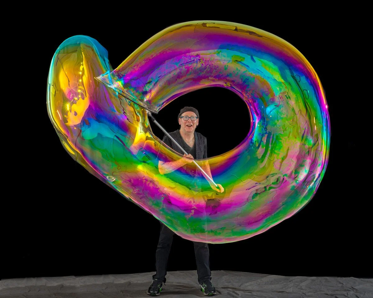 Louis Pearl: The Amazing Bubble Man