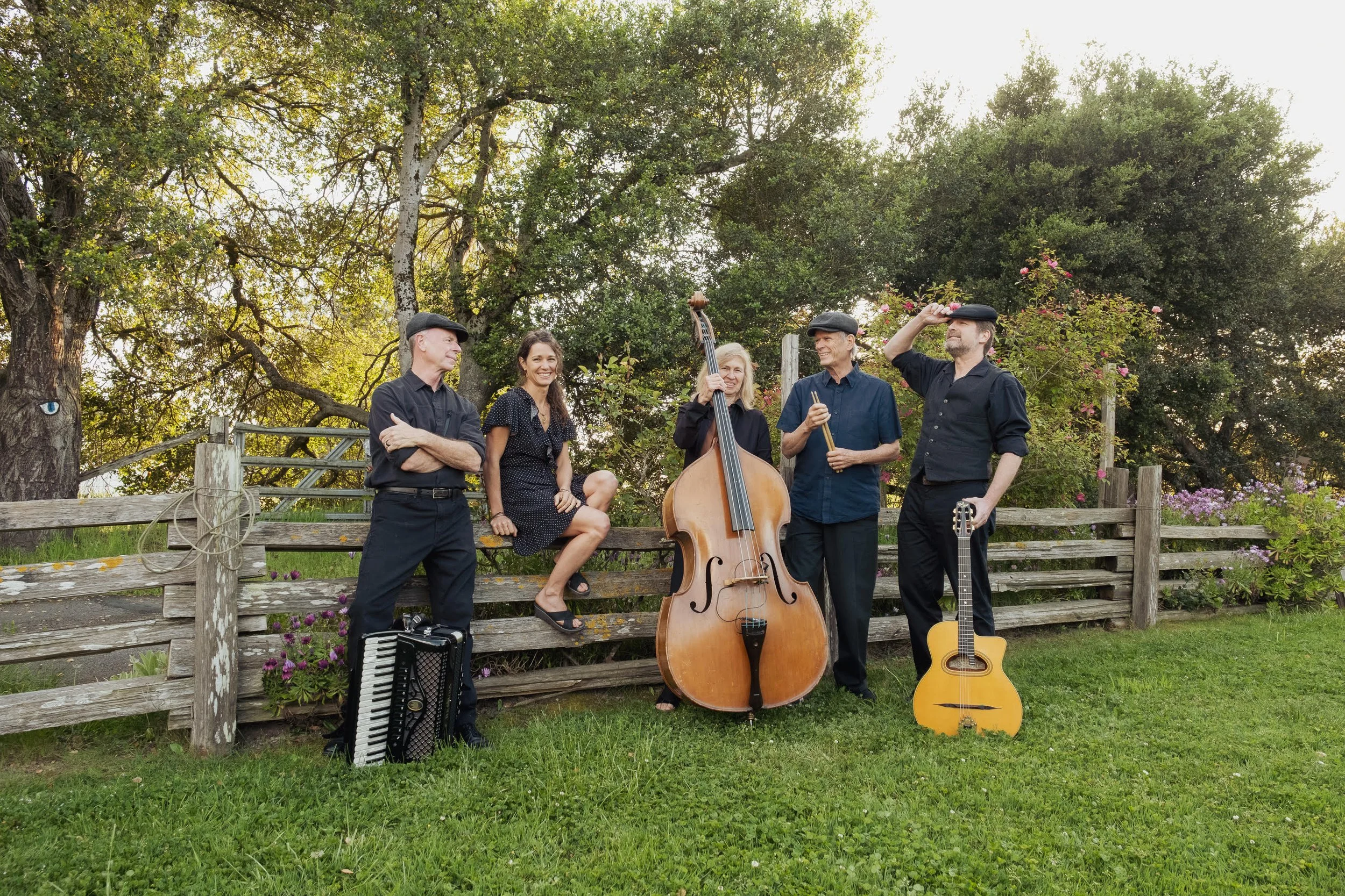 SonoMusette: Songs from the Romantic City of Paris