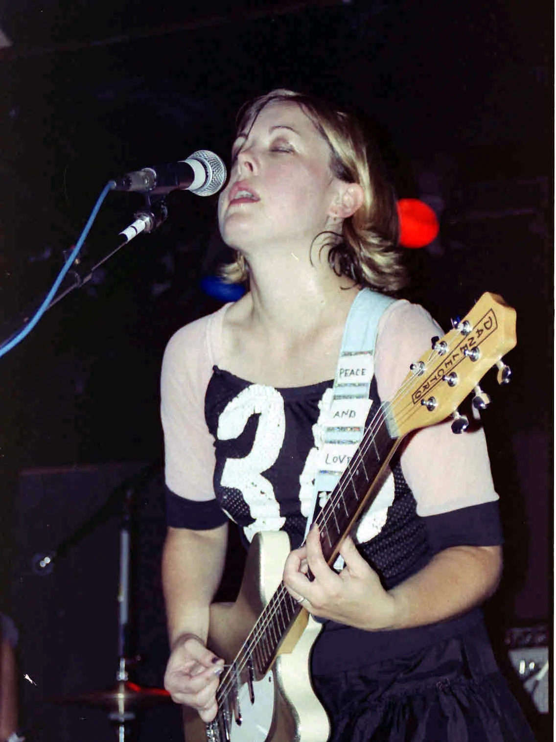 Corin Tucker of Sleater-Kinney at Southpaw (2003)