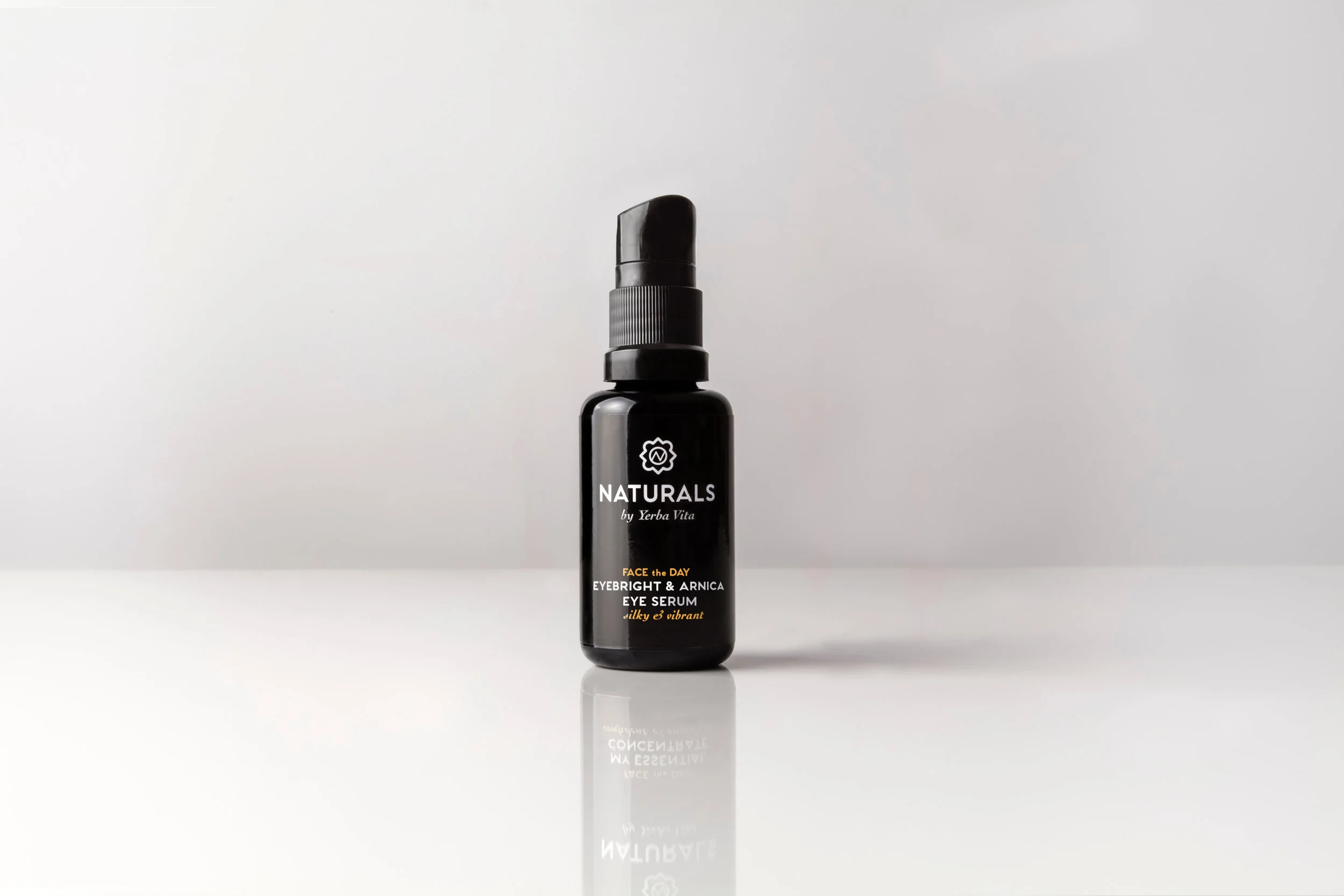 HYDRATE: Eyebright &amp; Arnica Eye Serum