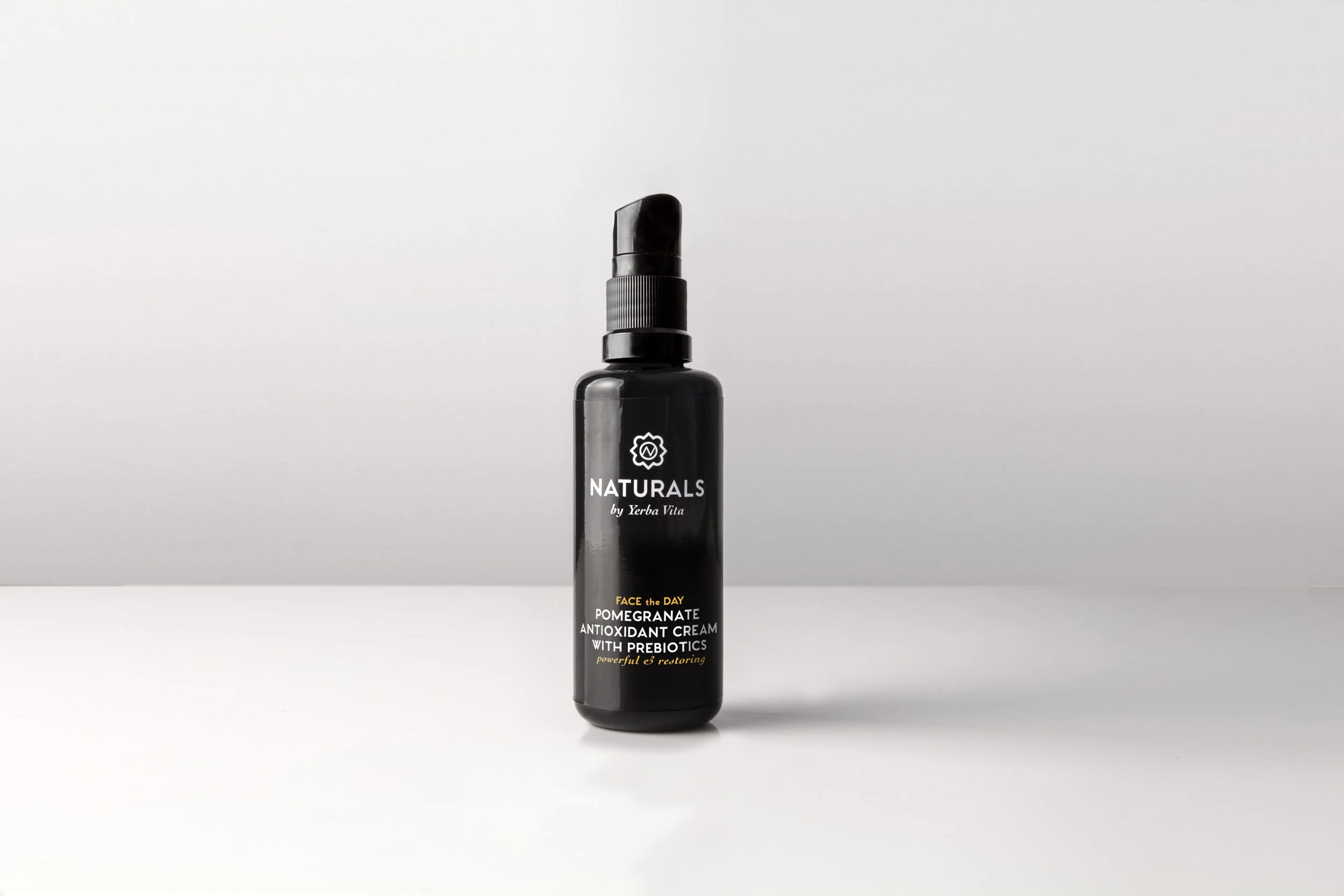 MOISTURISE: Pomegranate Antioxidant Cream with Prebiotics