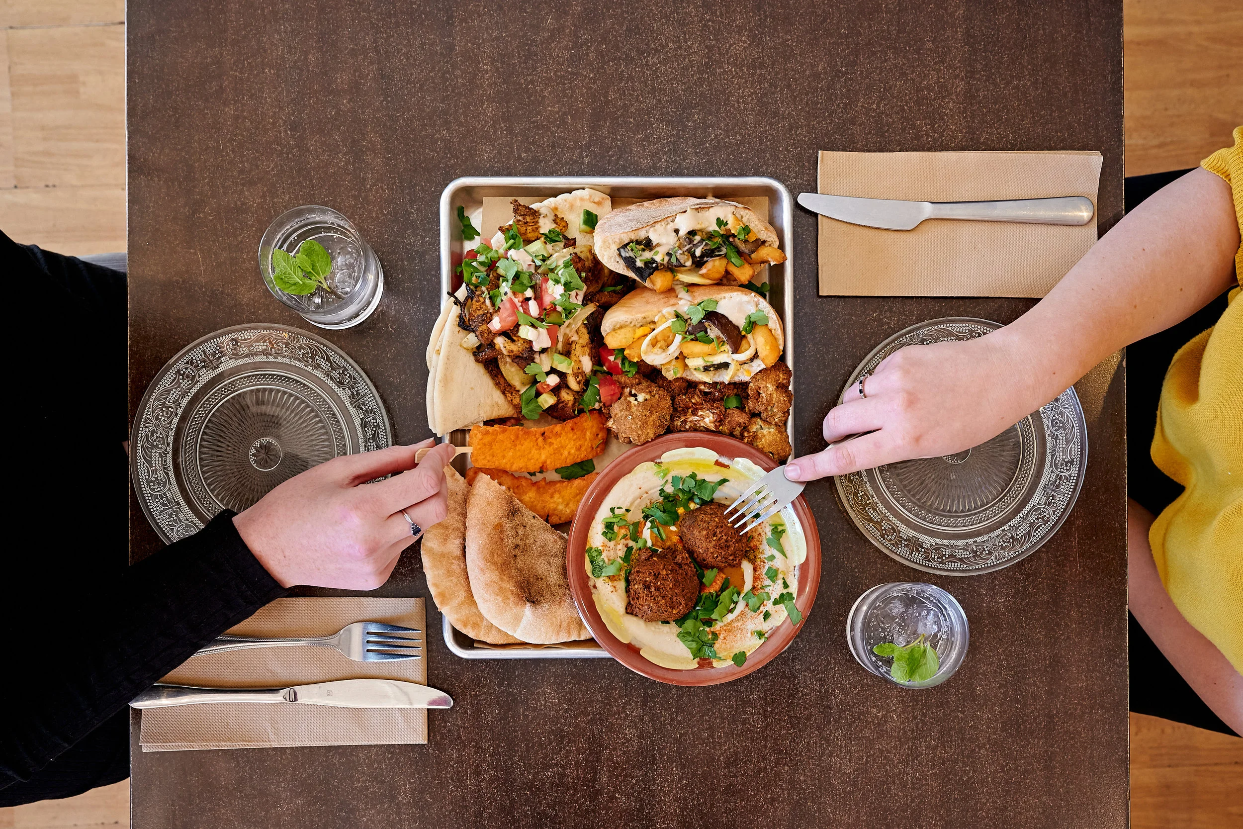 The Left Handed Chef