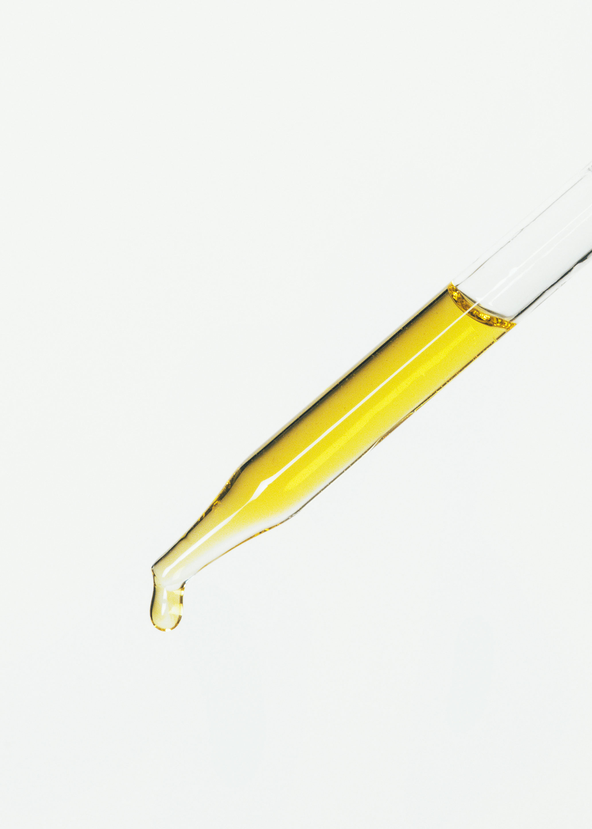 00010_Roezen_essentialoil.jpg
