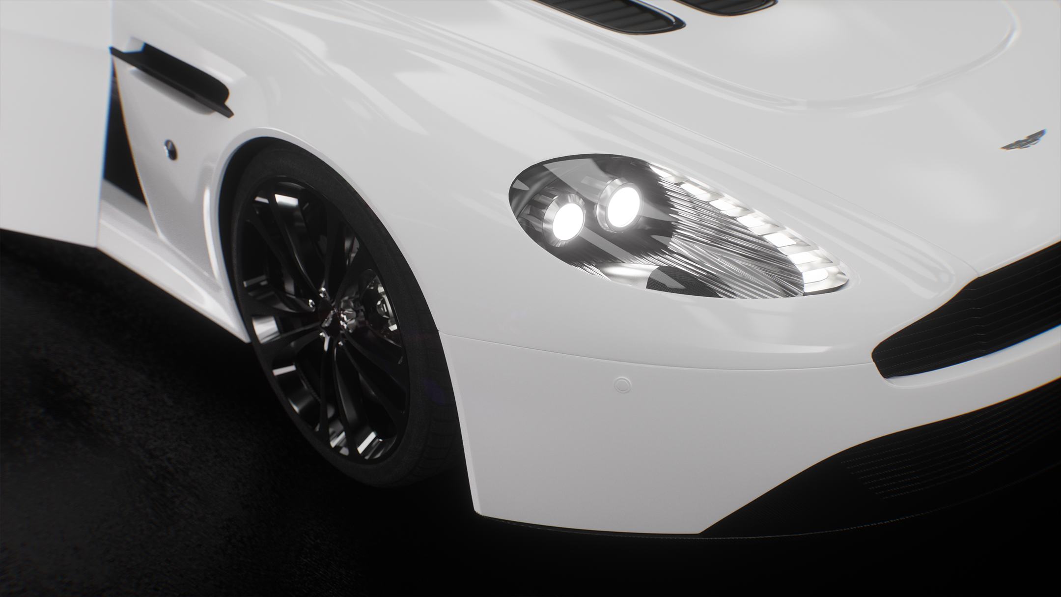 AstonMartin_Web_03.png