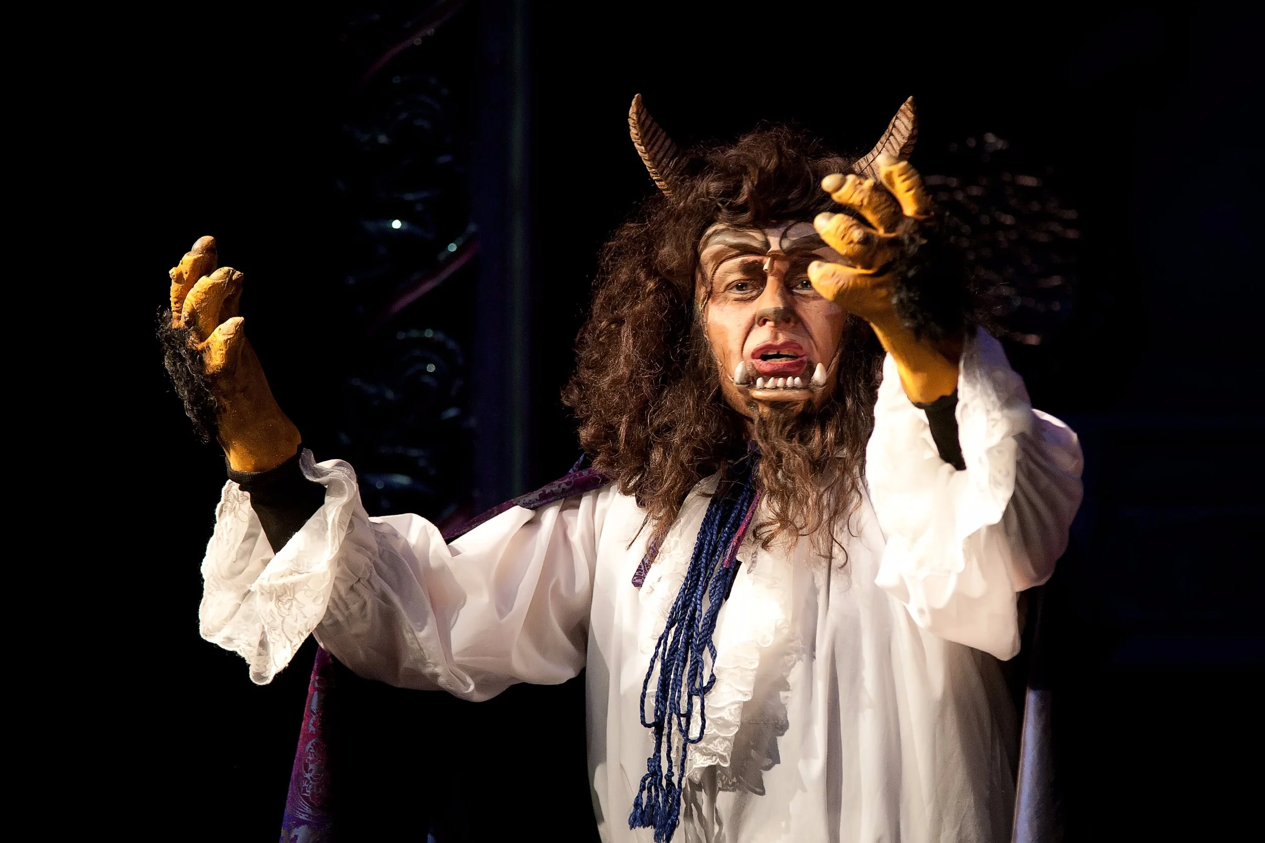 BATS - Beauty and The Beast Nov 2010_13.jpg
