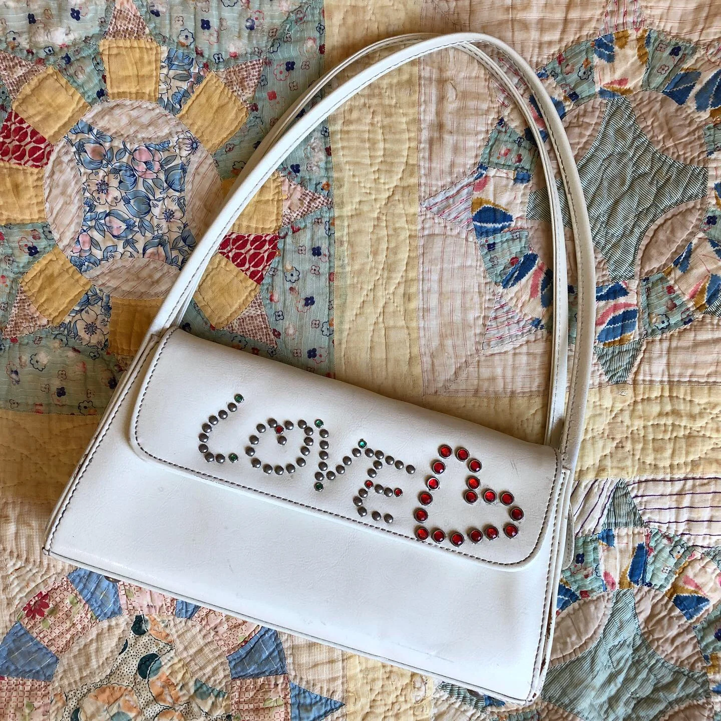 9899287A-4D96-4C13-931F-F0D942AF26A0