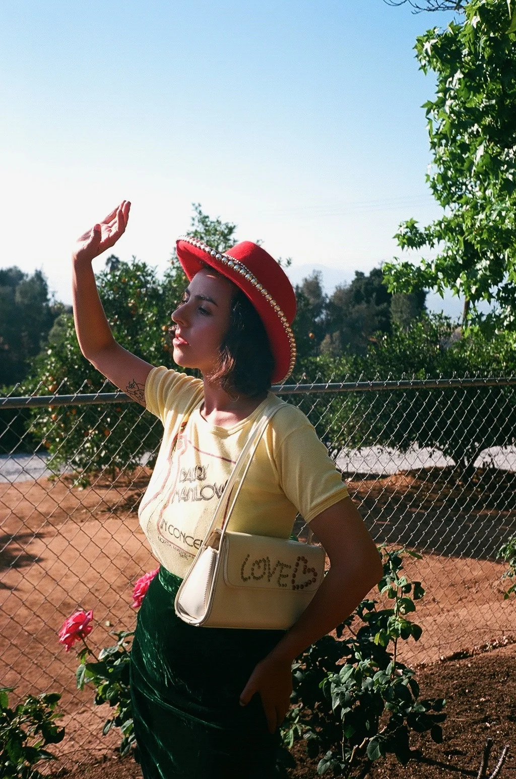 FDF9B6A4-C822-4B26-9B17-5099E68923C5