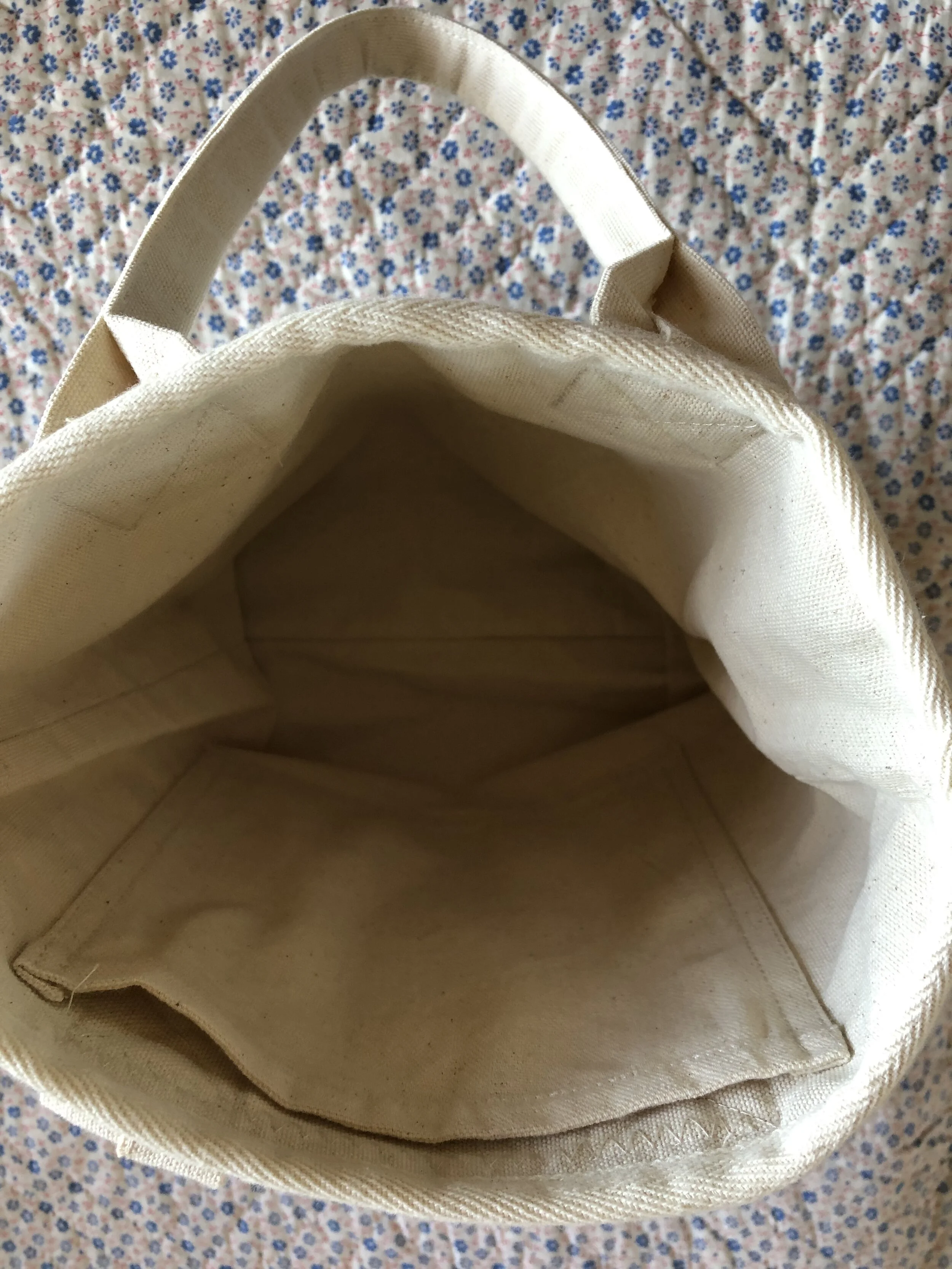 25E5CFAA-6B61-4A1B-B695-26929CFB677E