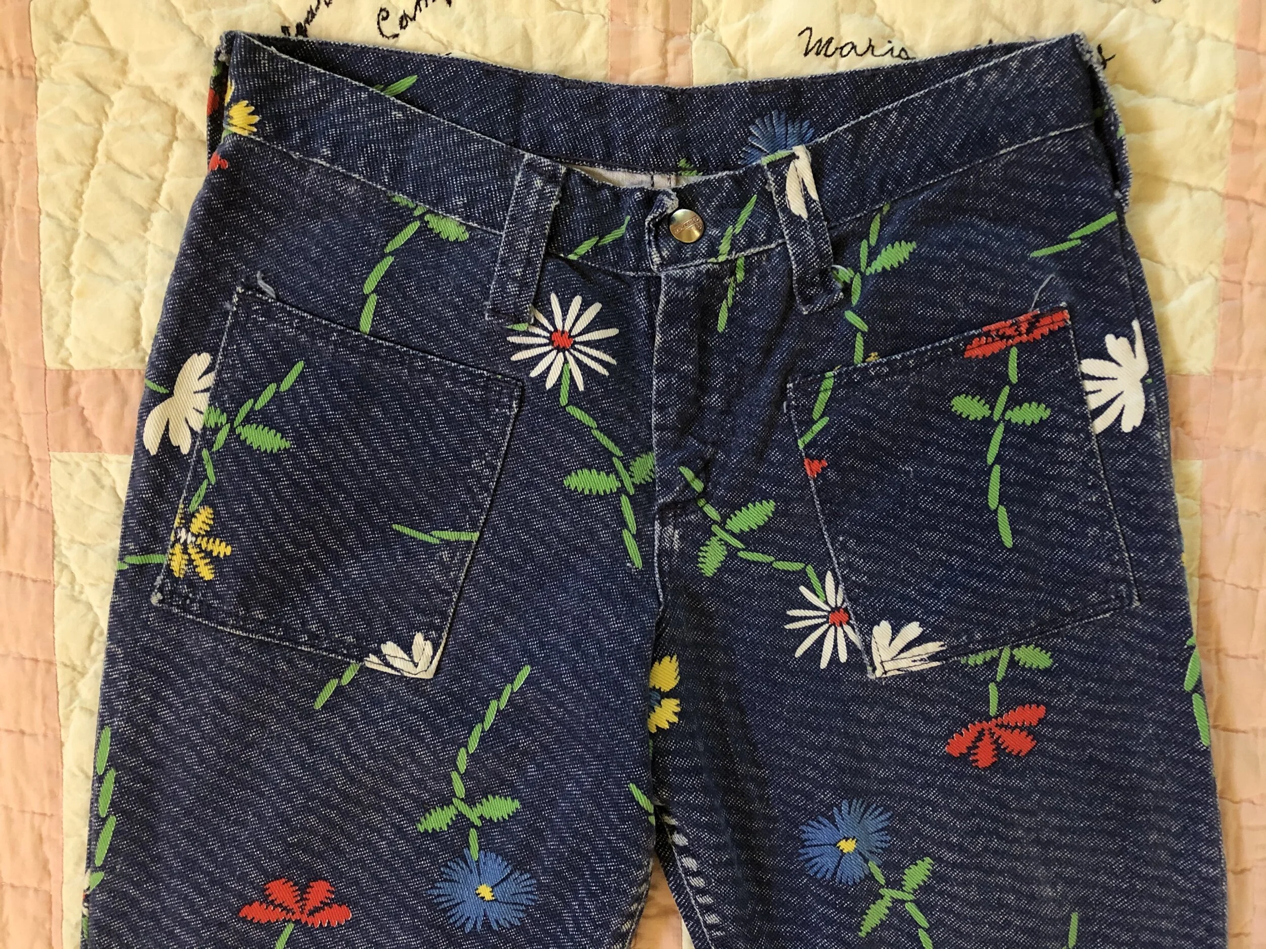 CFD53786-03E3-46D5-BAA8-878F3A1C24DD