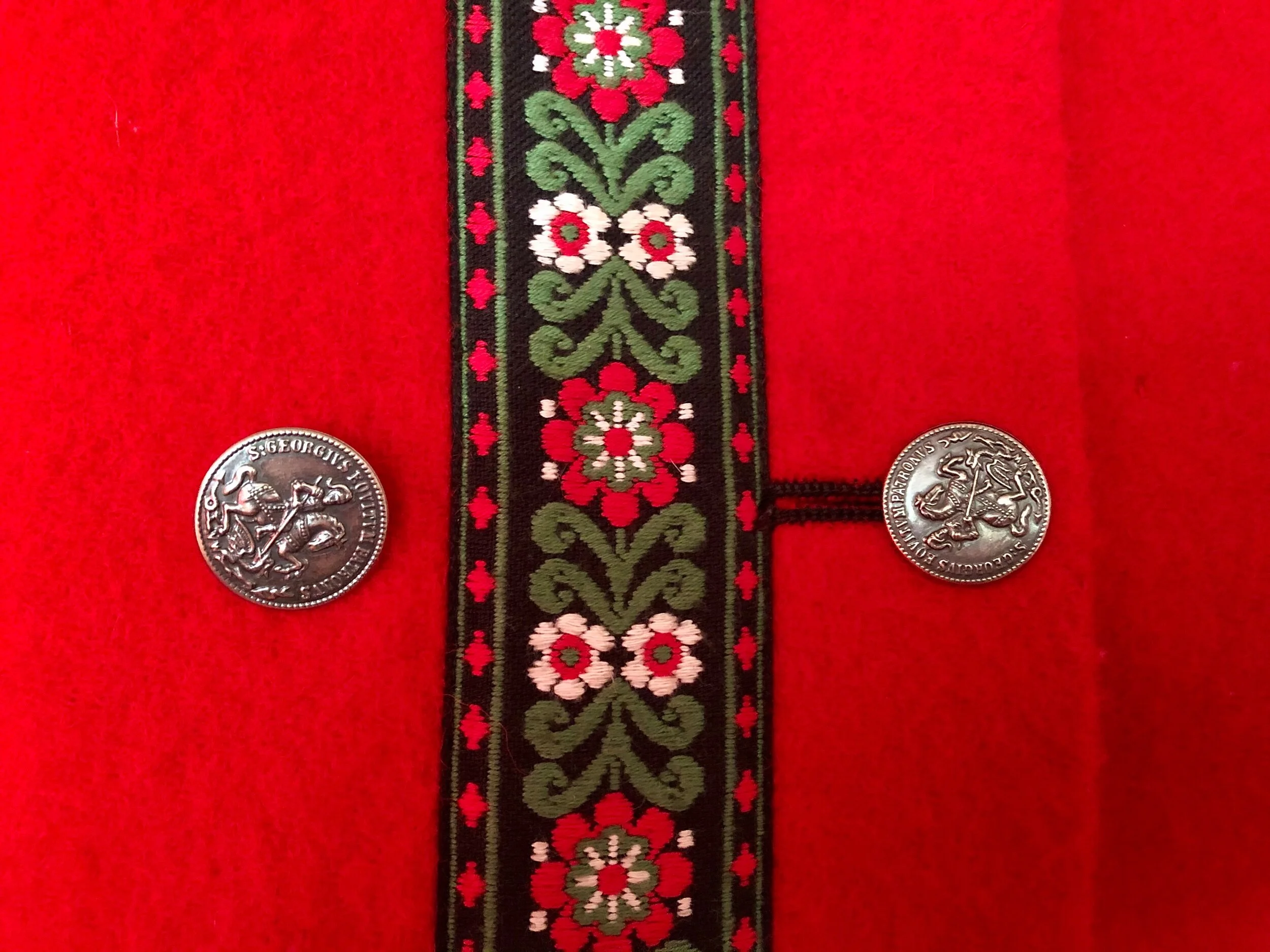 6B53DC4D-1F5B-472C-BA77-FADFE598179C