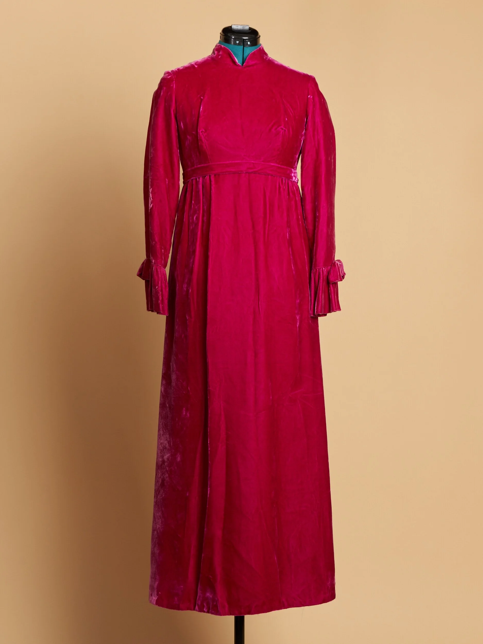 F5703D52-4224-4127-9628-4A1E389D44DB