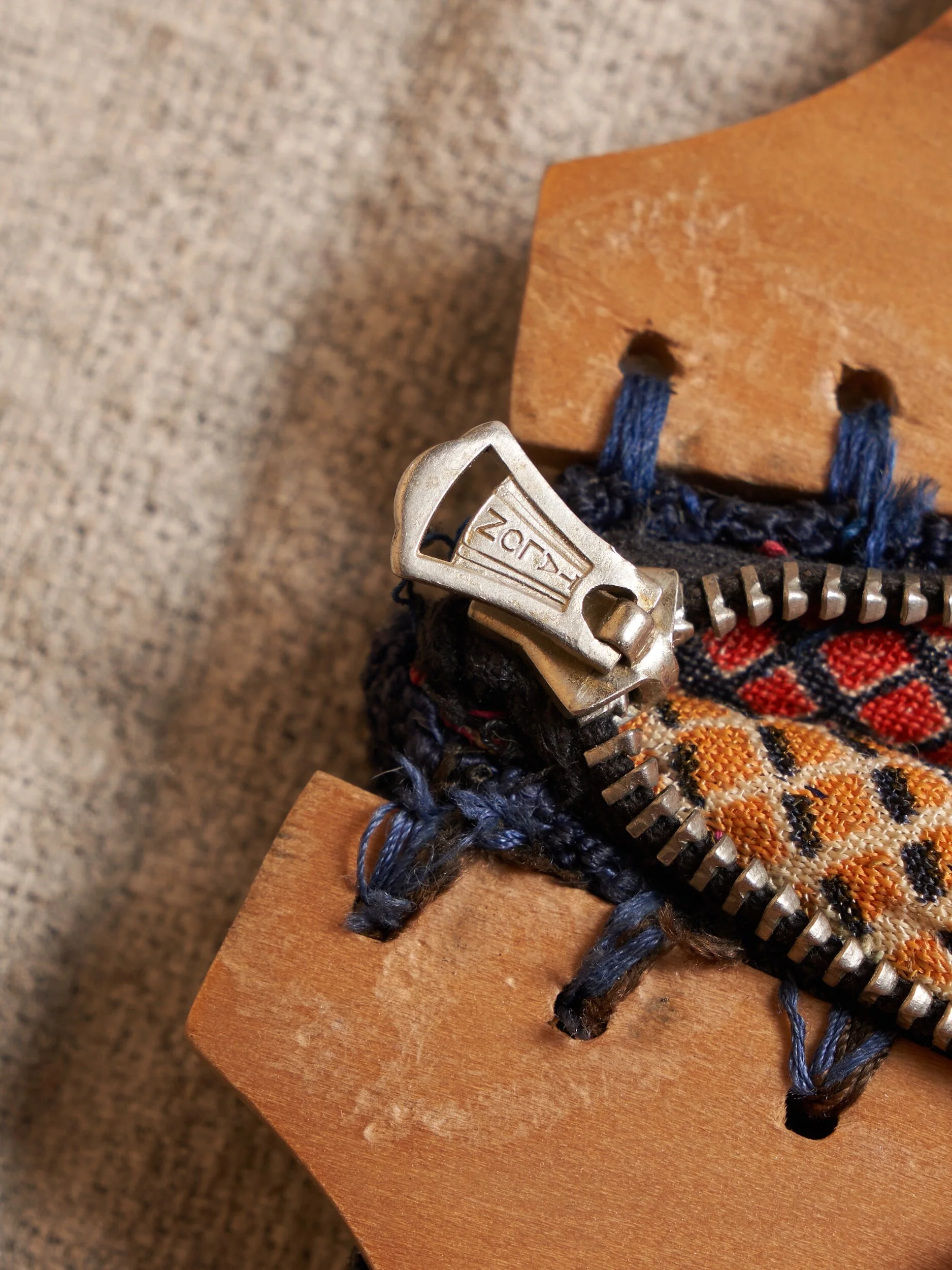 37CDCC77-44B3-4A72-B79C-58130F5B9088