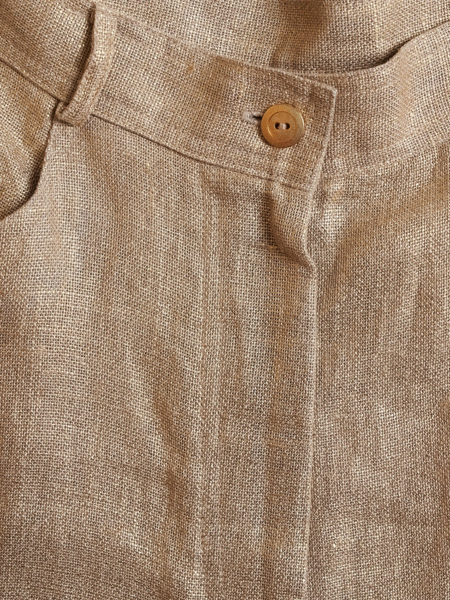 69E2A82D-DFDB-4DDA-B9DE-14EB0C741BA2