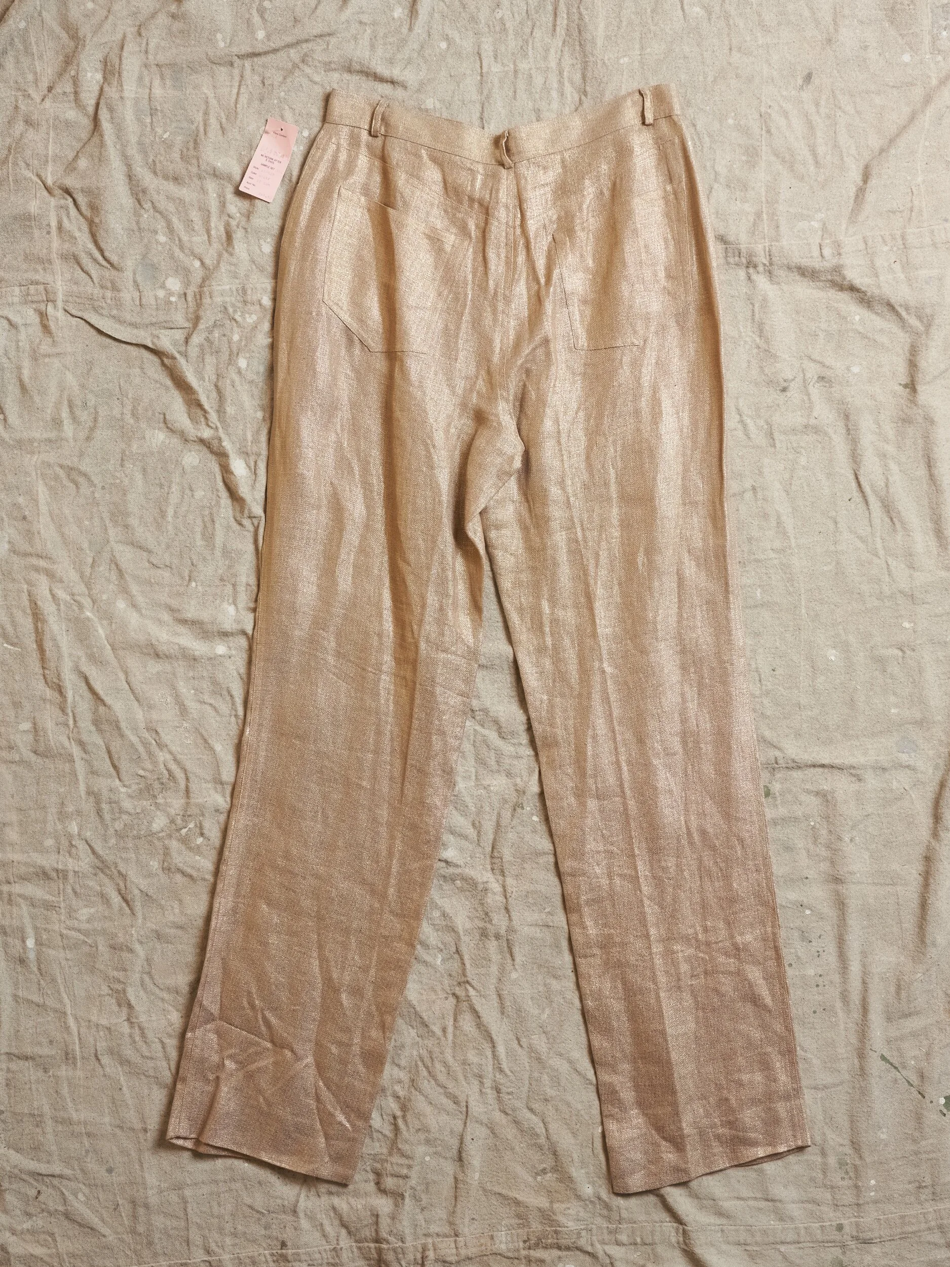 D5051665-9EFE-45E9-ADDF-E1F765016206