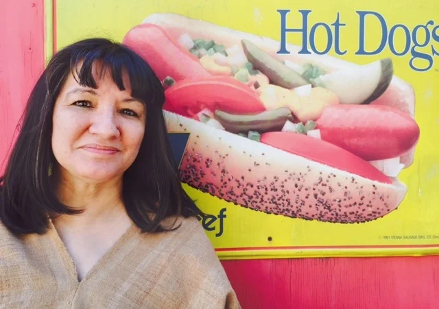 Good hotdogs! Sandra returns to her Chicago neighborhood. Photo ©2015 Phyllis Lopez