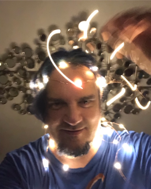 String lights selfie. Try it!
