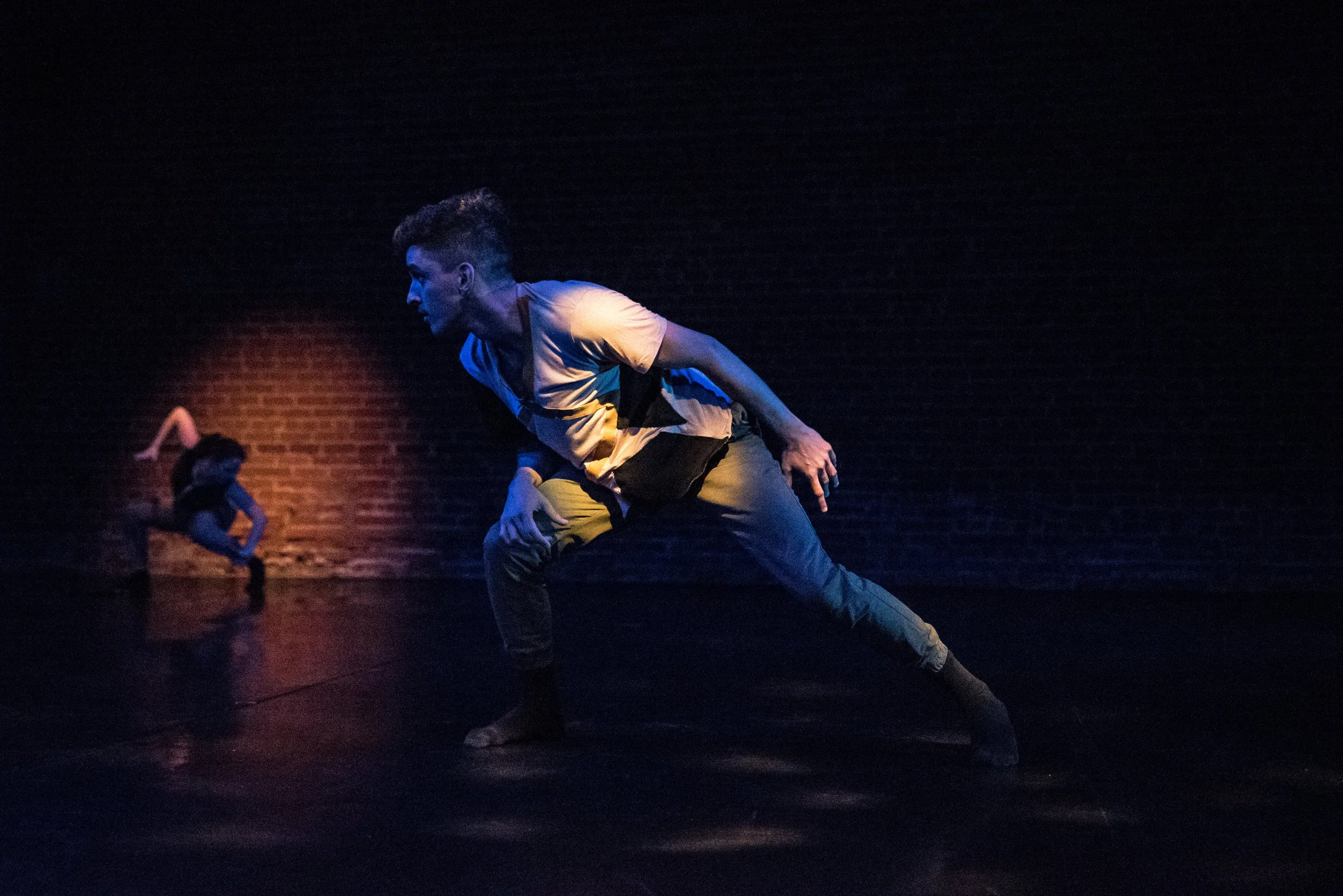 Deimos X Phobos, a work is based on the characters from Greek mythology, the sons of Aphrodite, Deimos (representation of Fear) and Phobos (representation of Terror). The dancers explored the physical, psychological and emotional effects of fear of such discomposure. Gregory Eadie, Photo by Francesca Chudnoff
