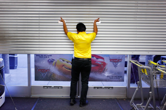 Best Buy Bucks the Trend That’s Crushing Other Retailers