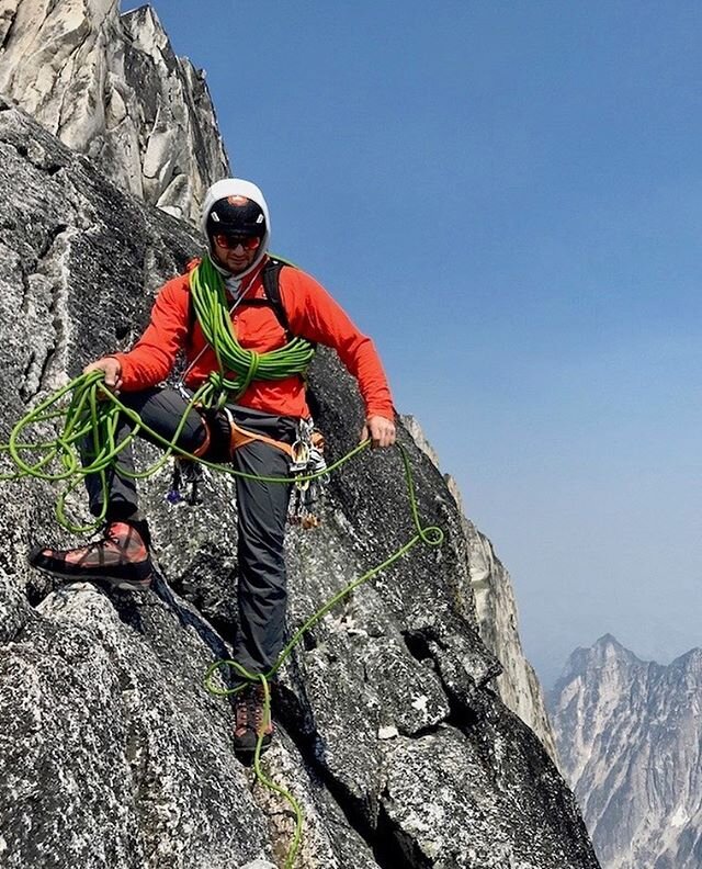 New Instagram name, still a guide named Evan. Doing some spring cleaning so @evan_stevens and @zenithmtnguides is now a two for one deal...because they&rsquo;re both me and no one needs to see what I'm doing twice. Now you know.⁠⠀
#squamish #squamish