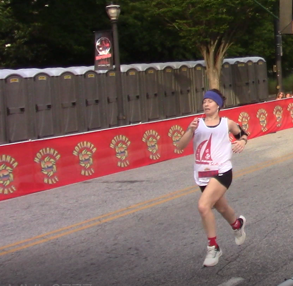 Hotlanta 5K women's winner.png