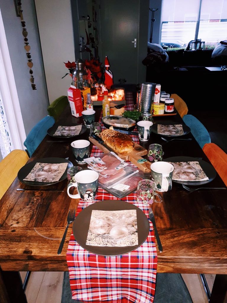 Eerstekerstdag ontbijt