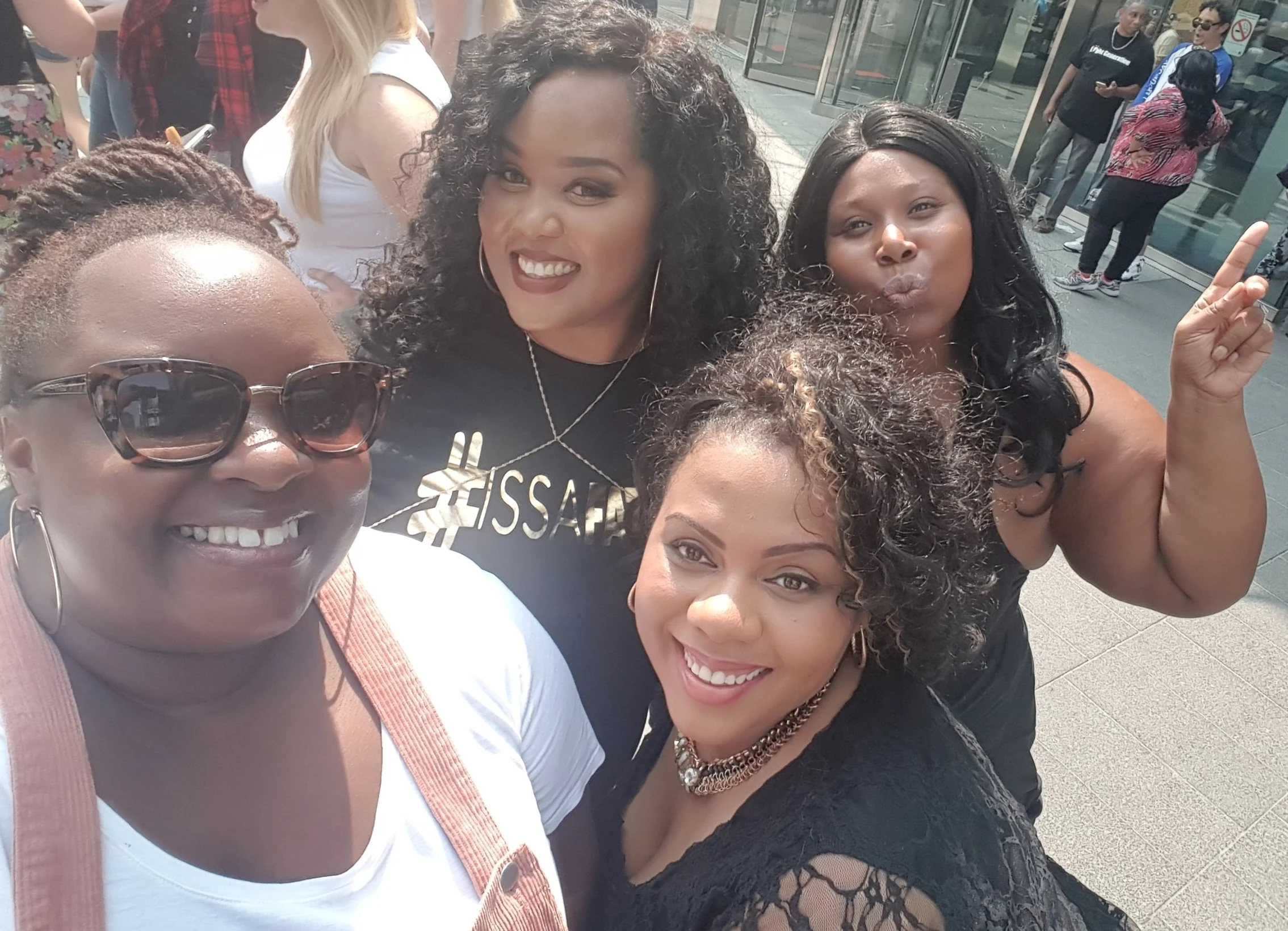 Hanging out with my plus size model bae's. Absolutely loving the skin we're in!