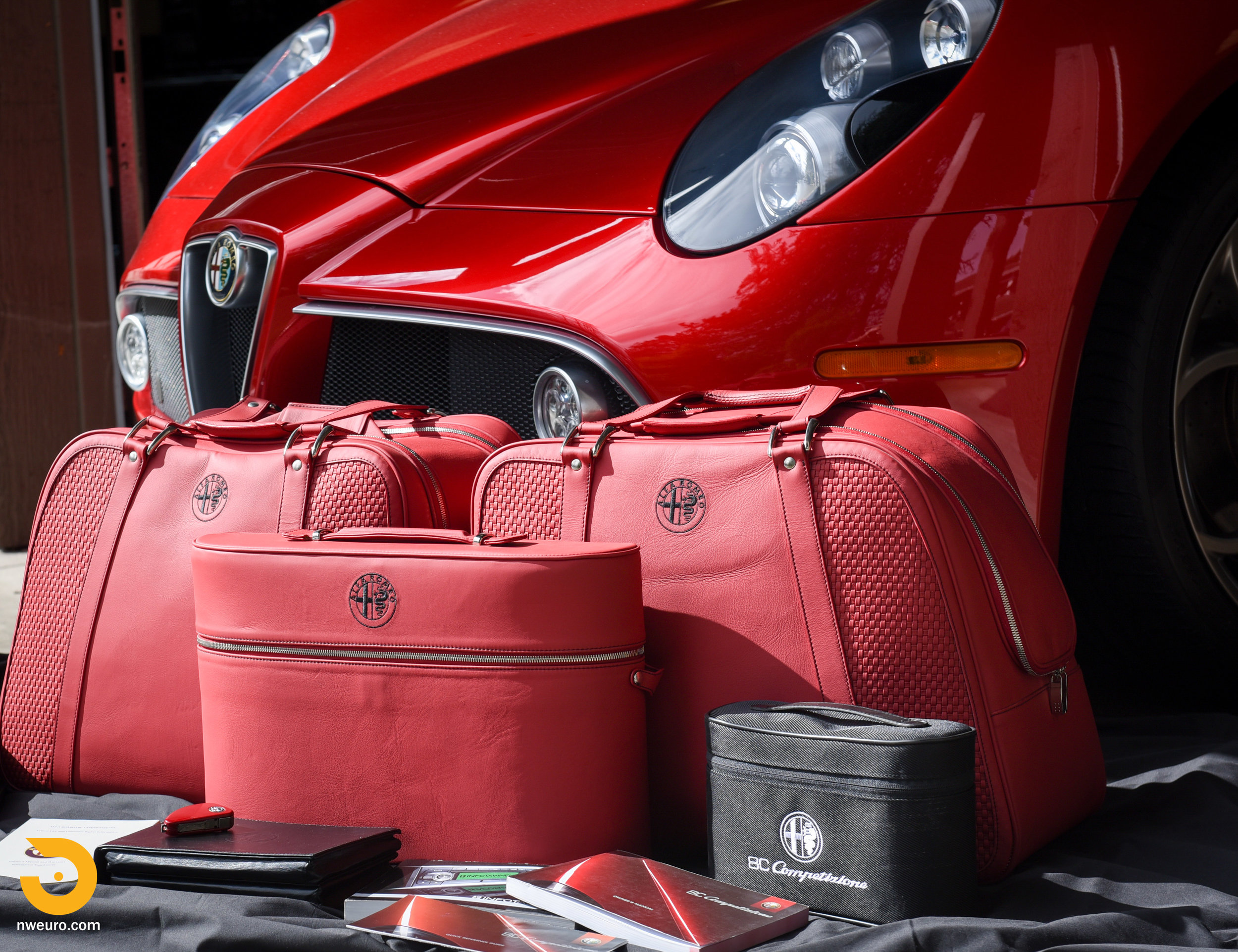 alfa romeo luggage