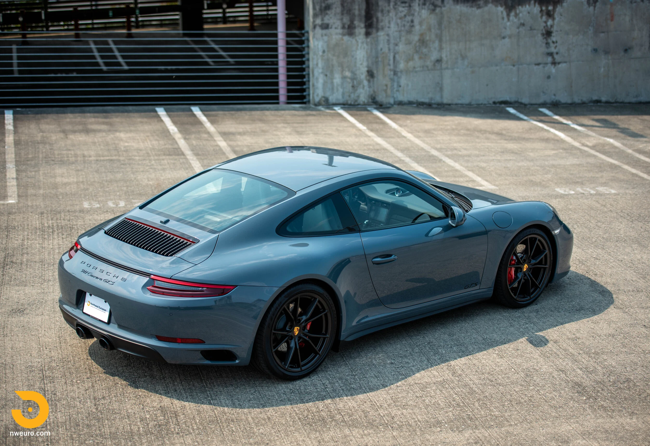 Sexy in Graphite Blue - 2018 Porsche Carrera GTS