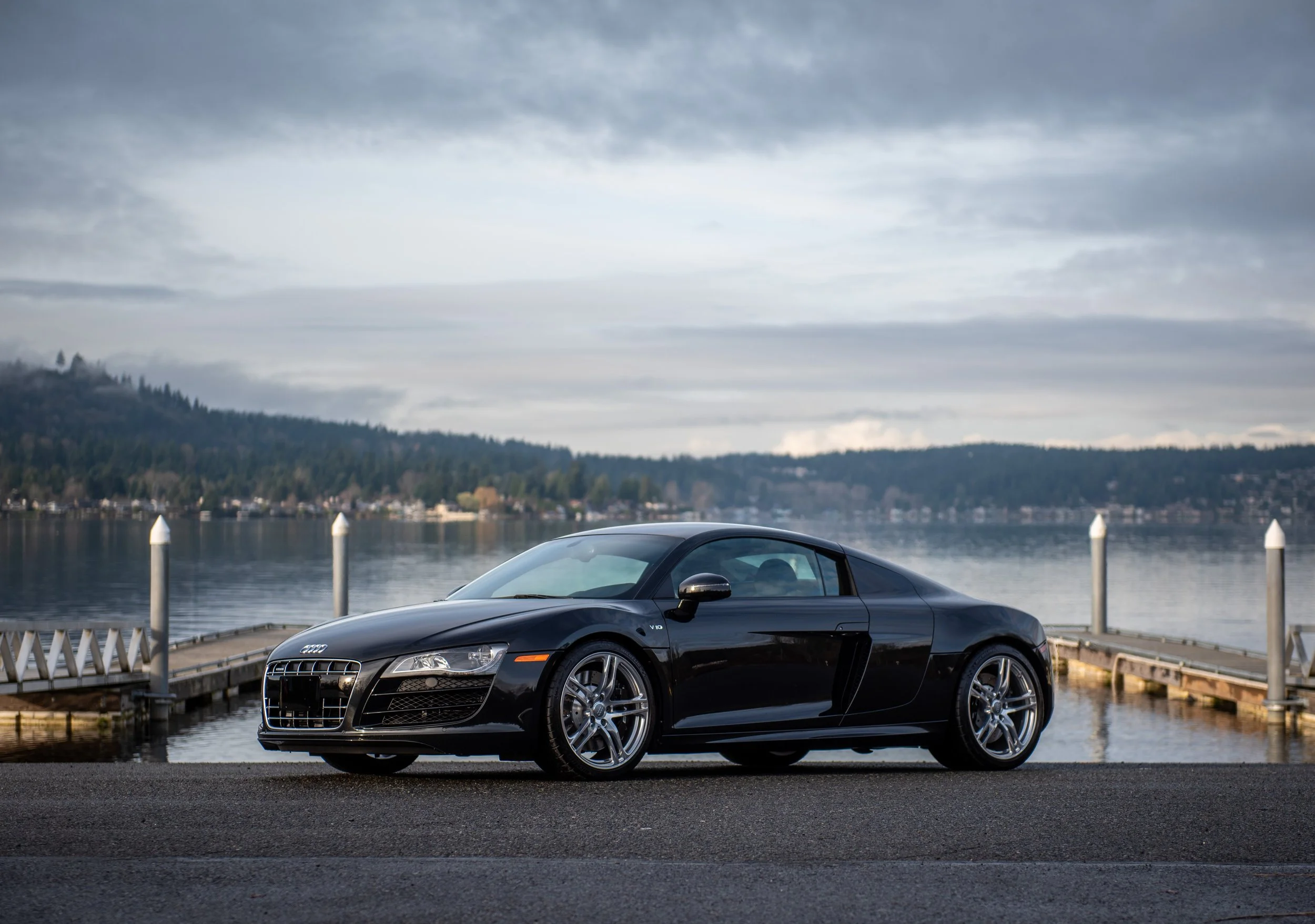 2010 Audi R8 V10-7.jpg
