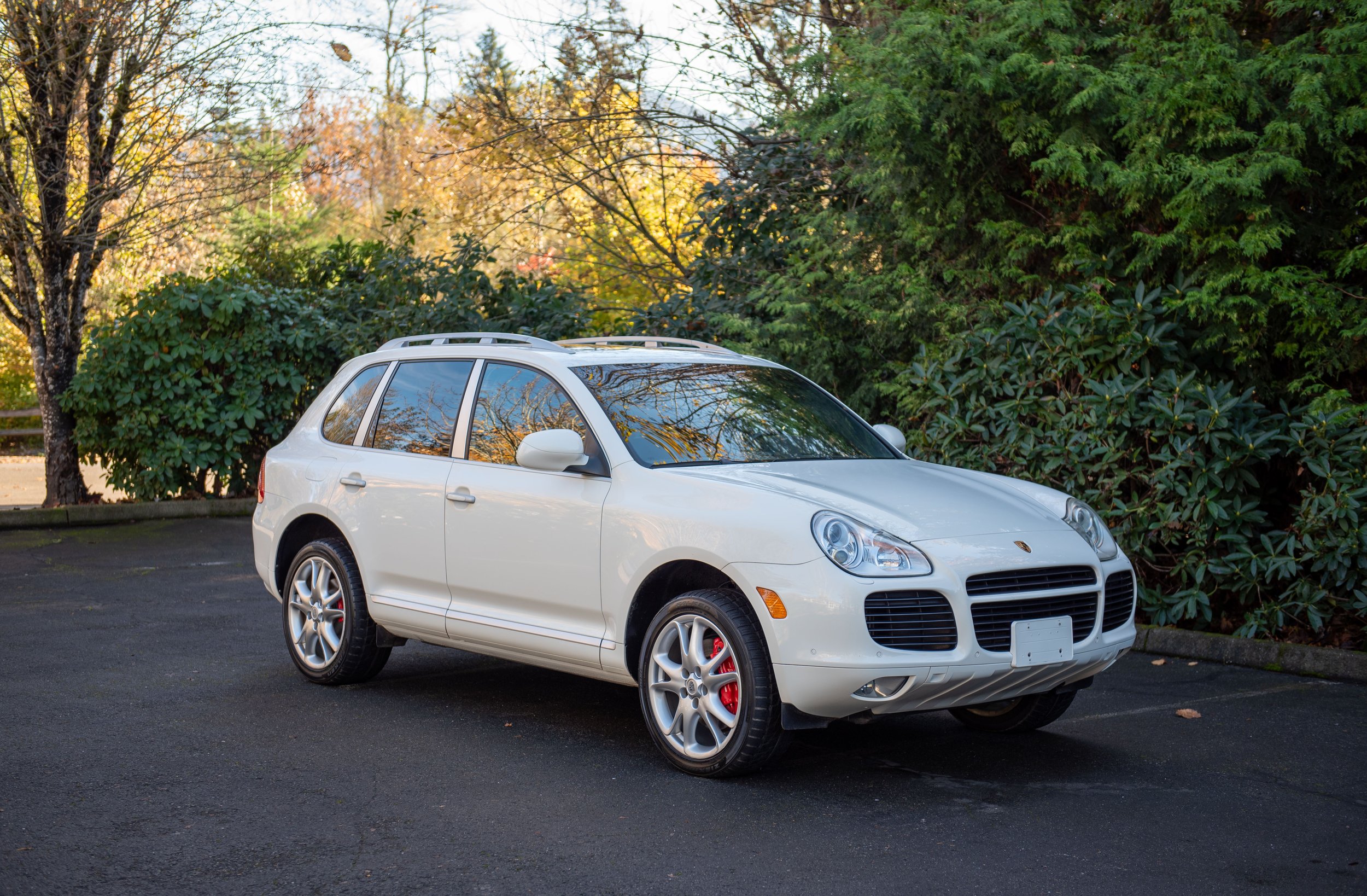 2005 Porsche Cayenne Turbo-84.jpg