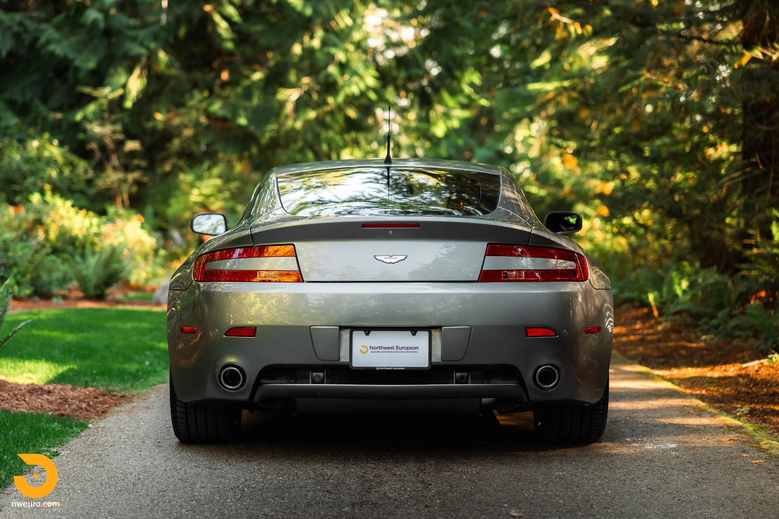 2007 Aston Martin V8 Vantage-134.jpg
