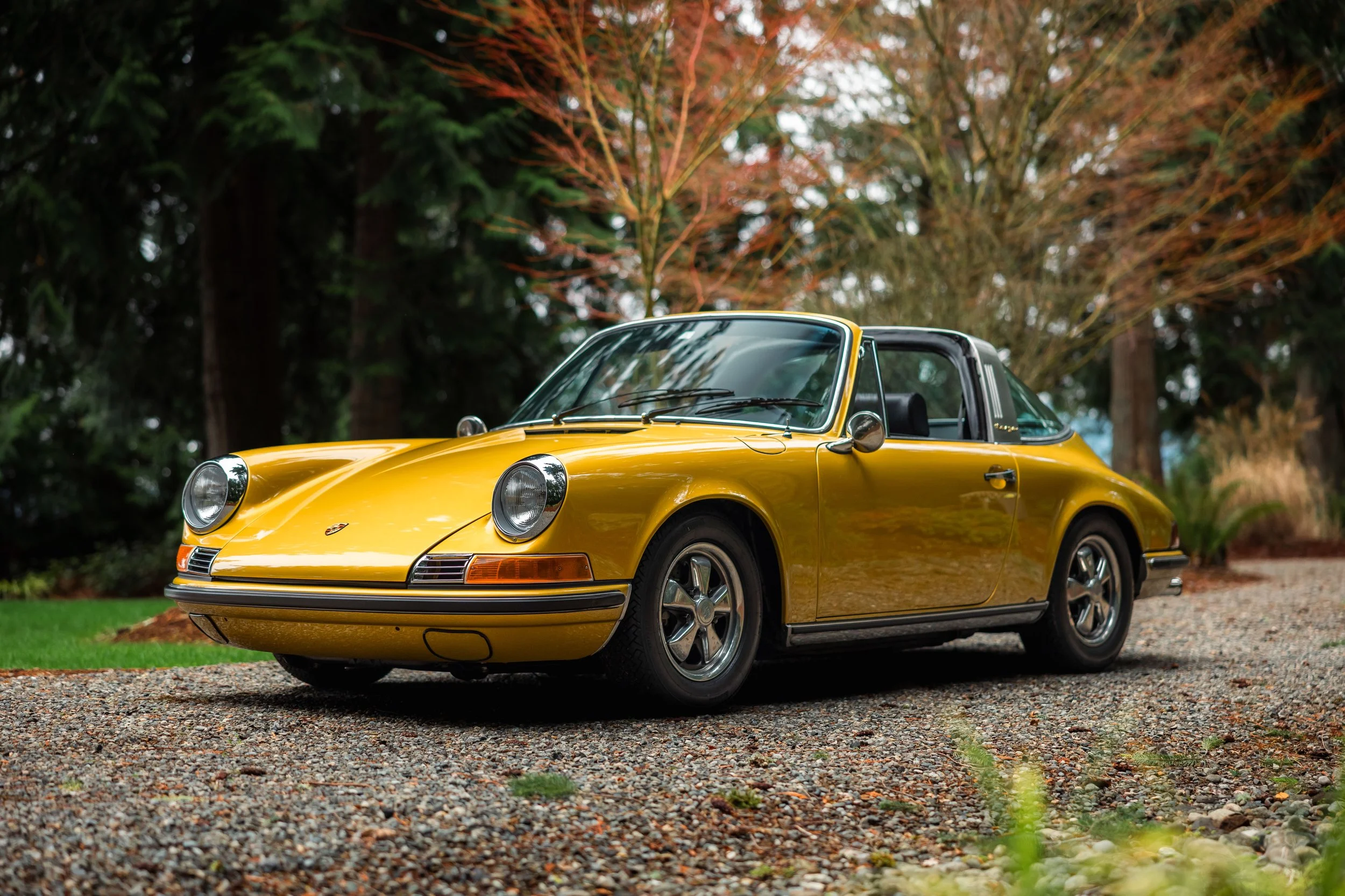 1969 Porsche 911E Targa-44.jpg