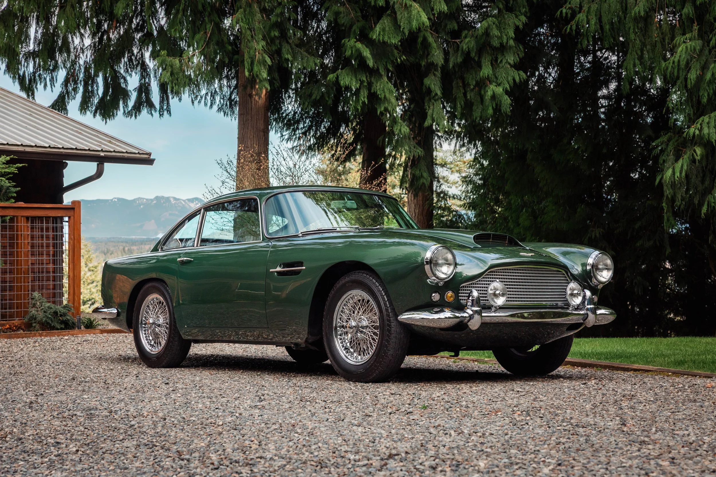 1960 Aston Martin DB4 Series 1-131.jpg