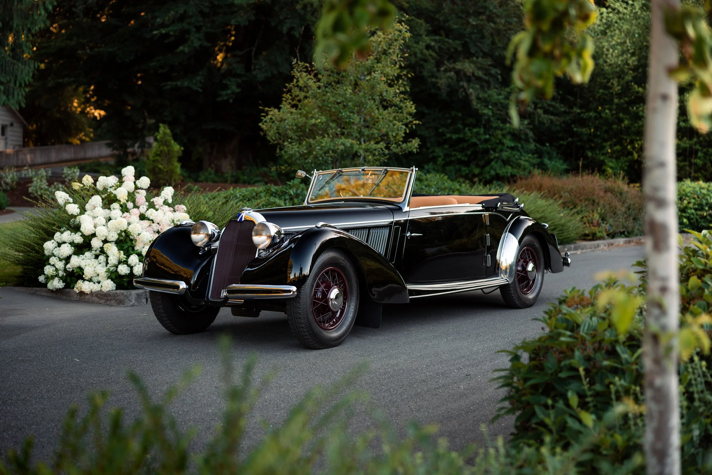 1938 Talbot Lago T23-6.jpg