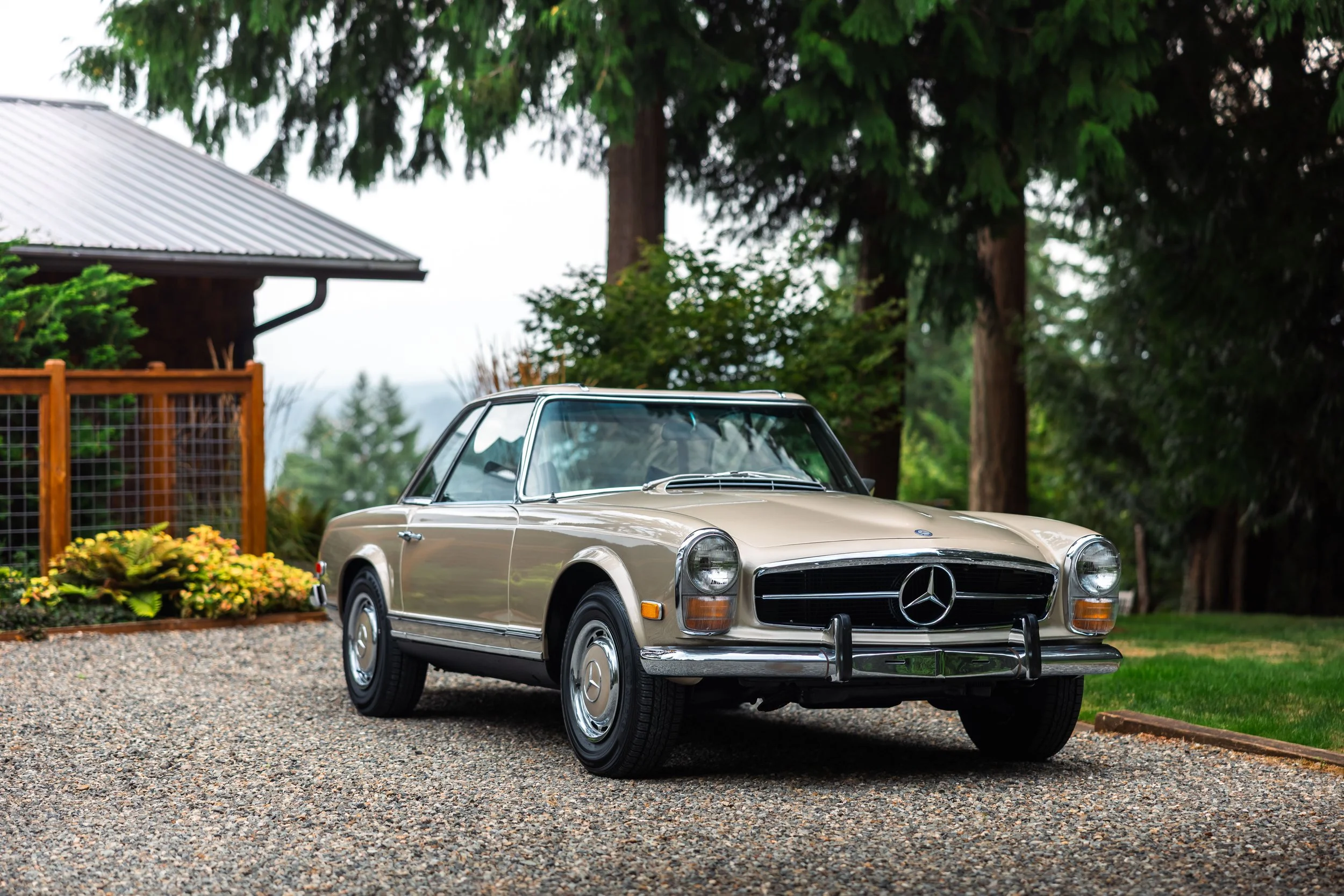 1969 Mercedes-Benz 280SL-37.jpg