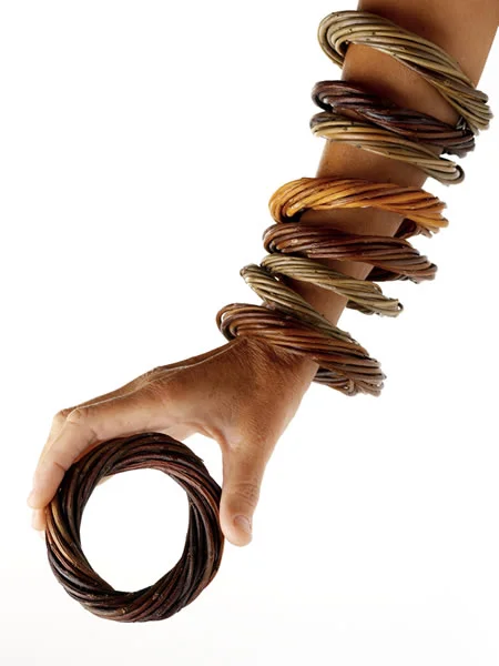 02_bracelets.jpg