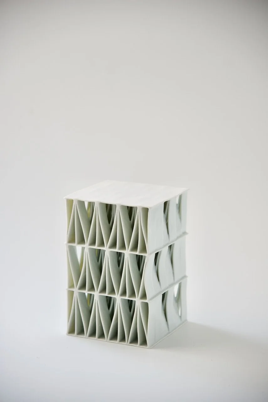 D75_8380 h17 w11 d11.jpeg