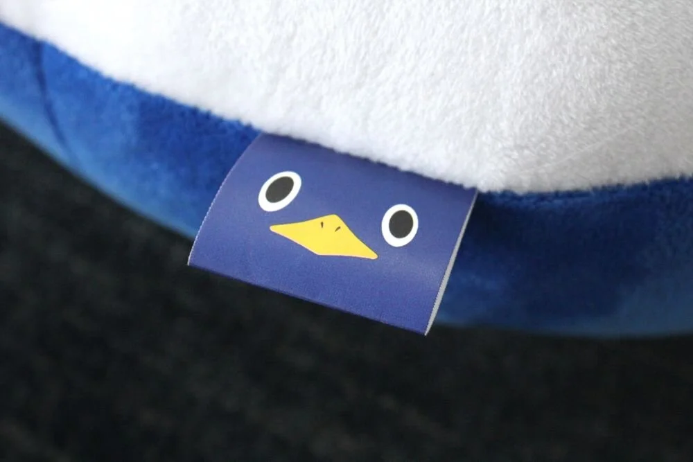 prinny_cushion3.jpg
