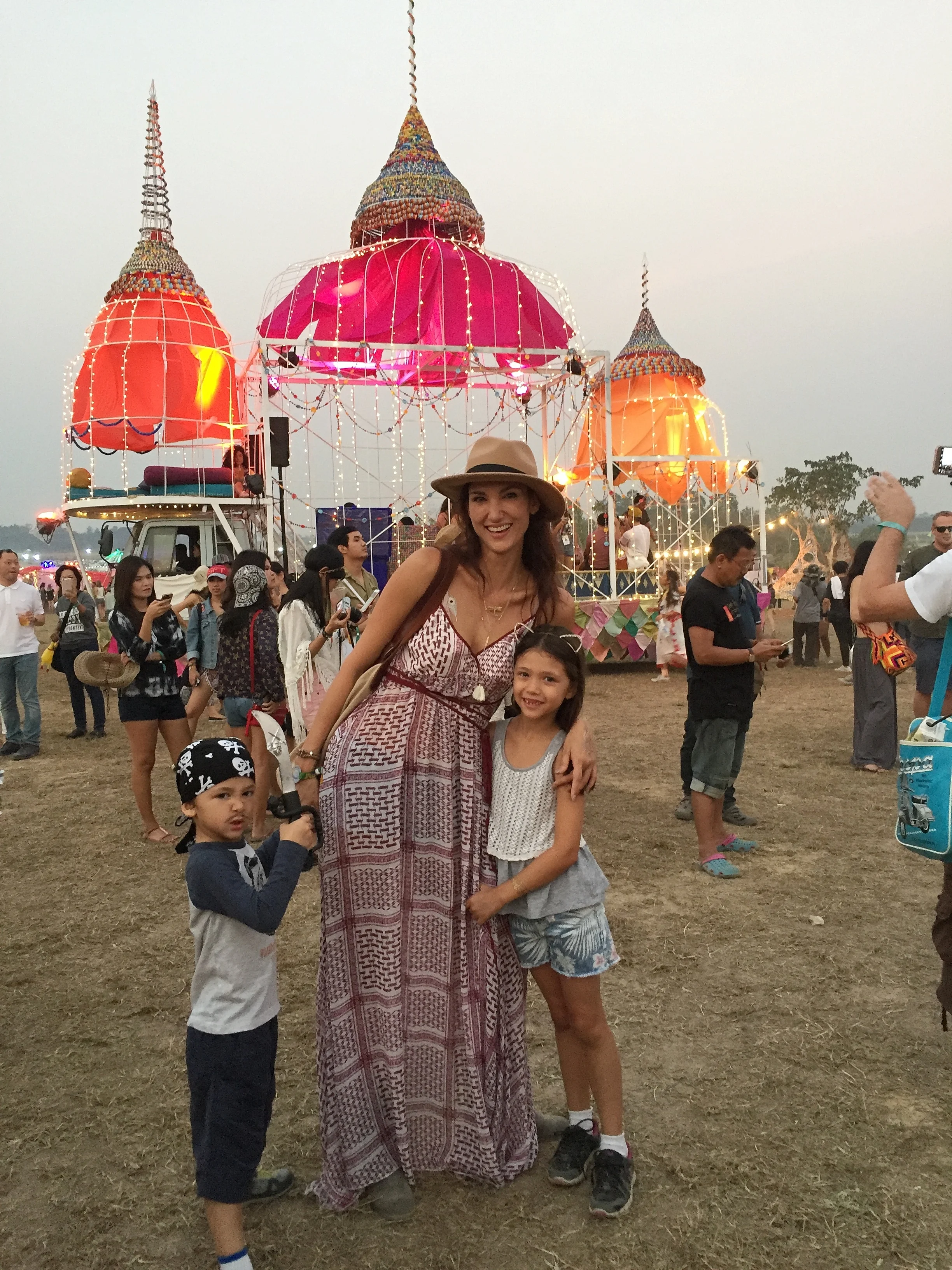 This Issue maxi dress is perfect for the hippie vibe of Wondefruit.