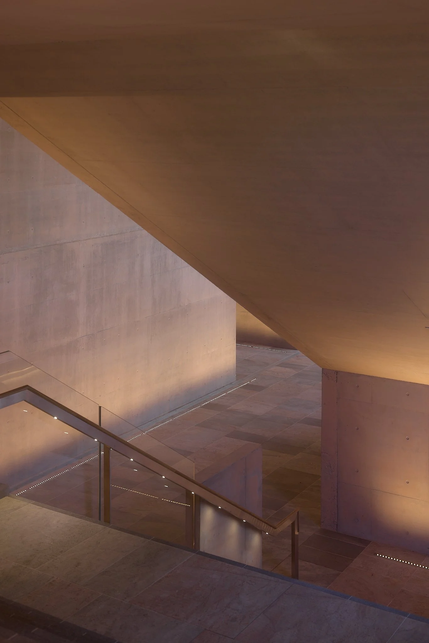 250729_CBUS_205NQ SH10_IMG_0056.jpg