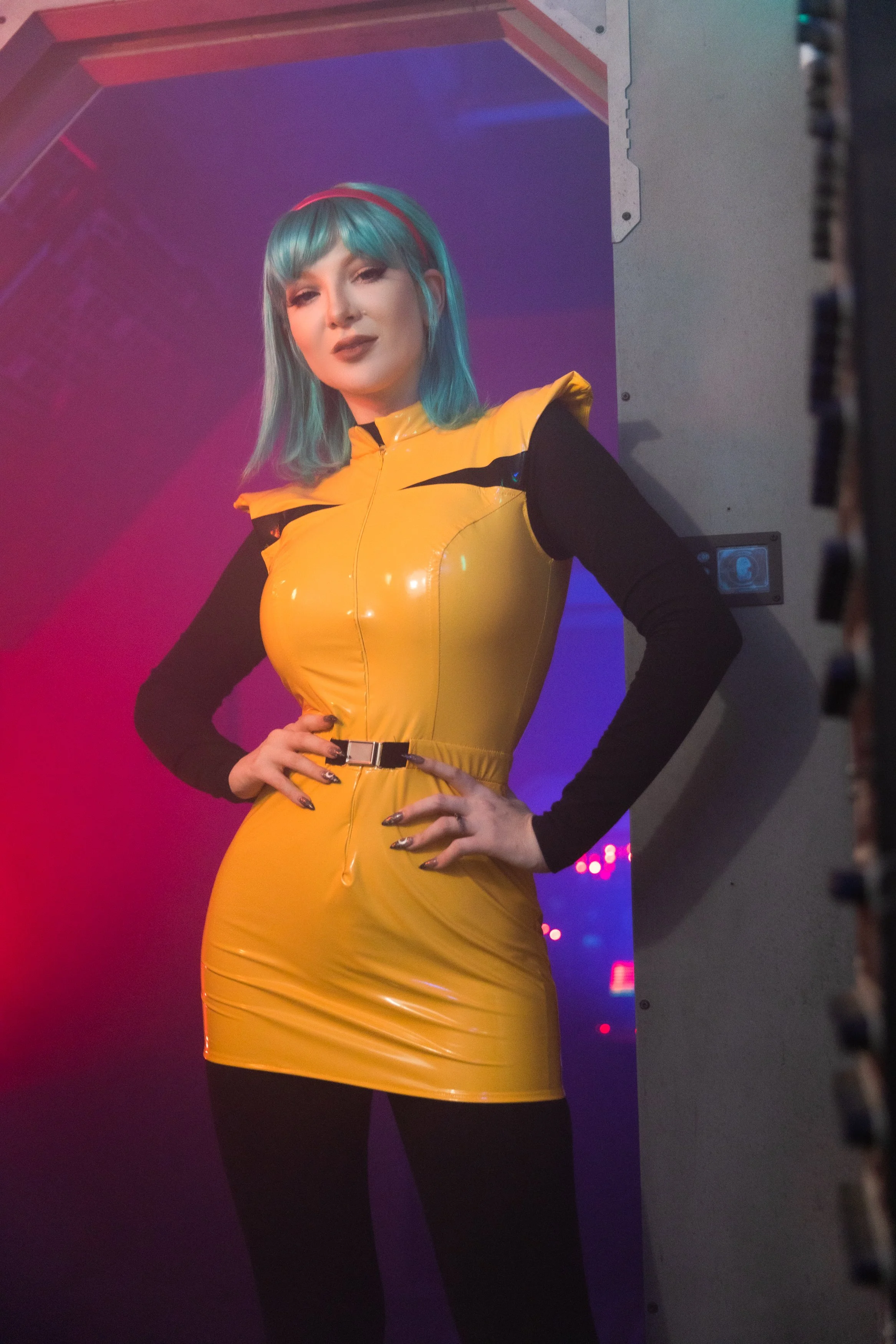 Bulma Namekian Cosplay Digital Photo Set Ashlynne Dae bulma-namekian-cosplay-digital-photo-set-ashlynne-dae