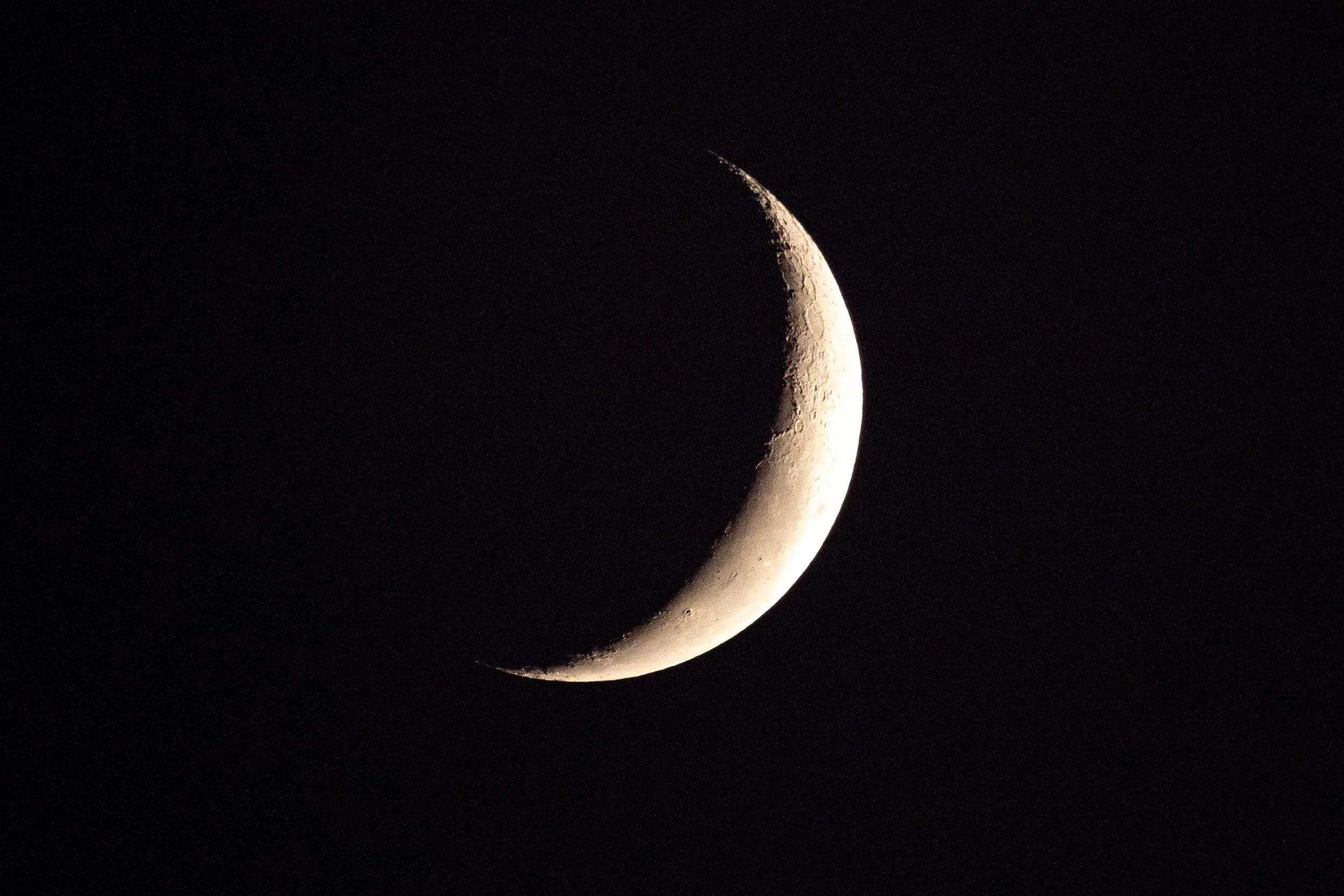 moon crescent.jpg