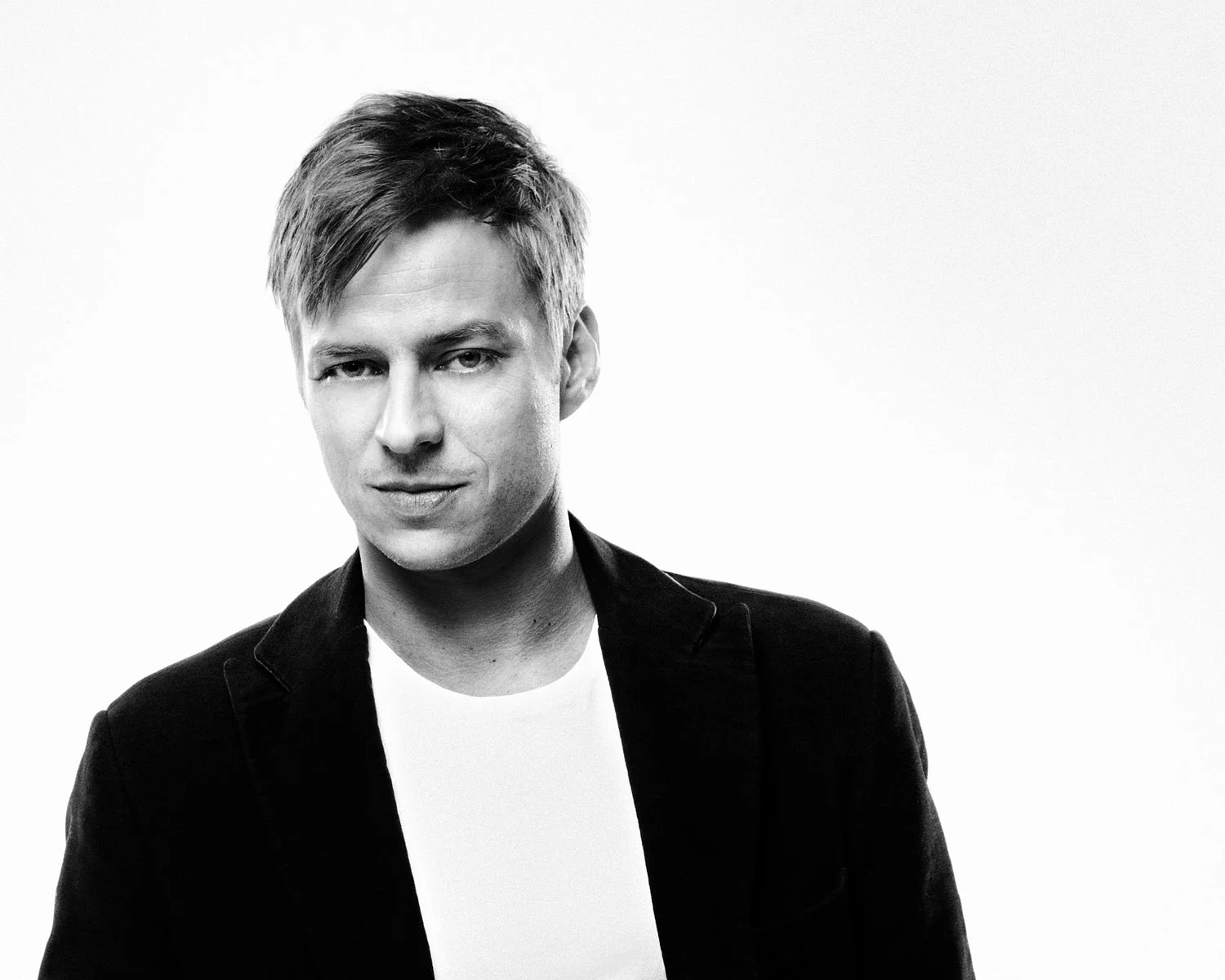 Tom Wlaschiha / Actor / Walt Disney