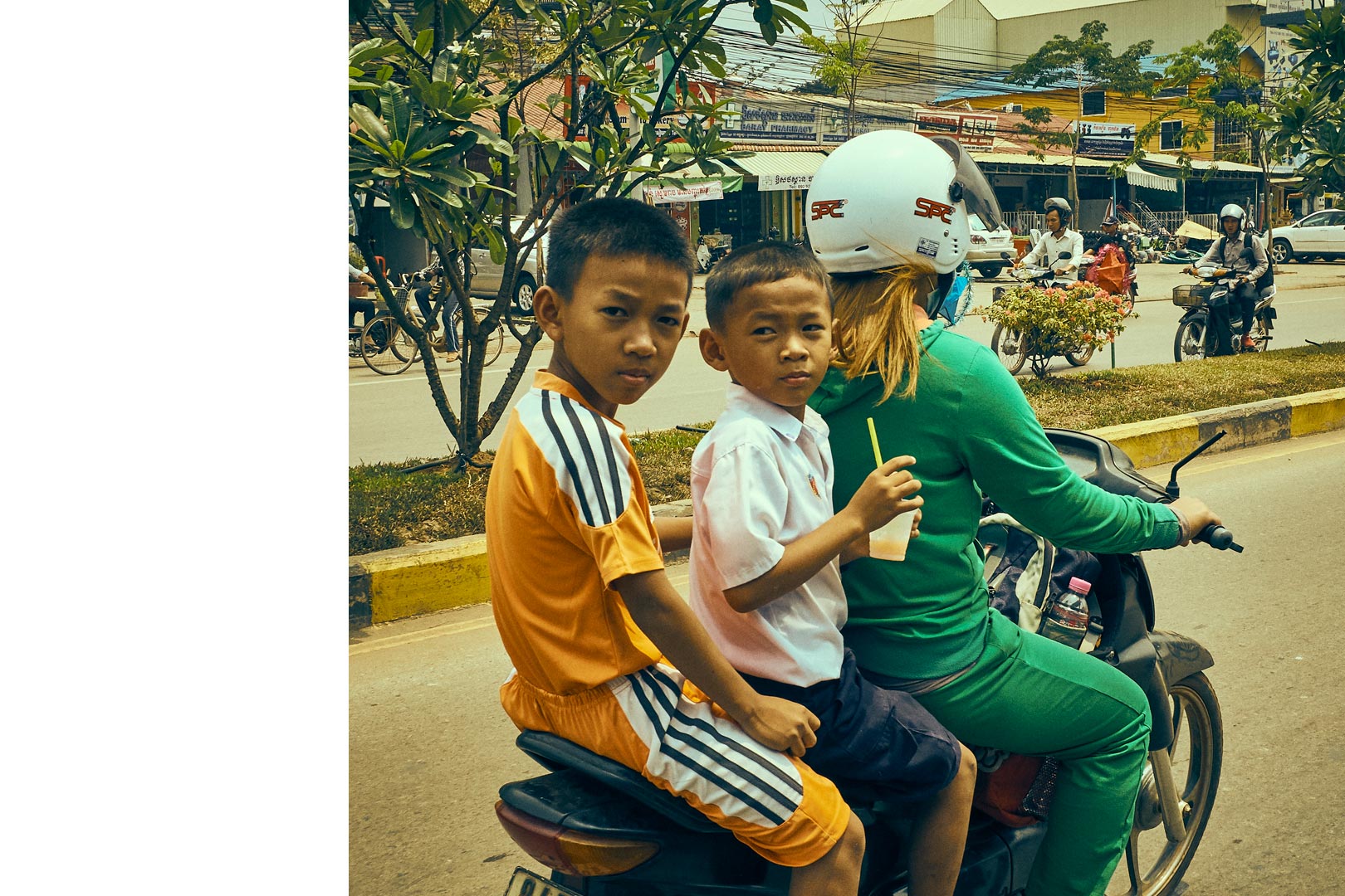 Severin_Schweiger_Kids_on_Motorbikes_1.jpg