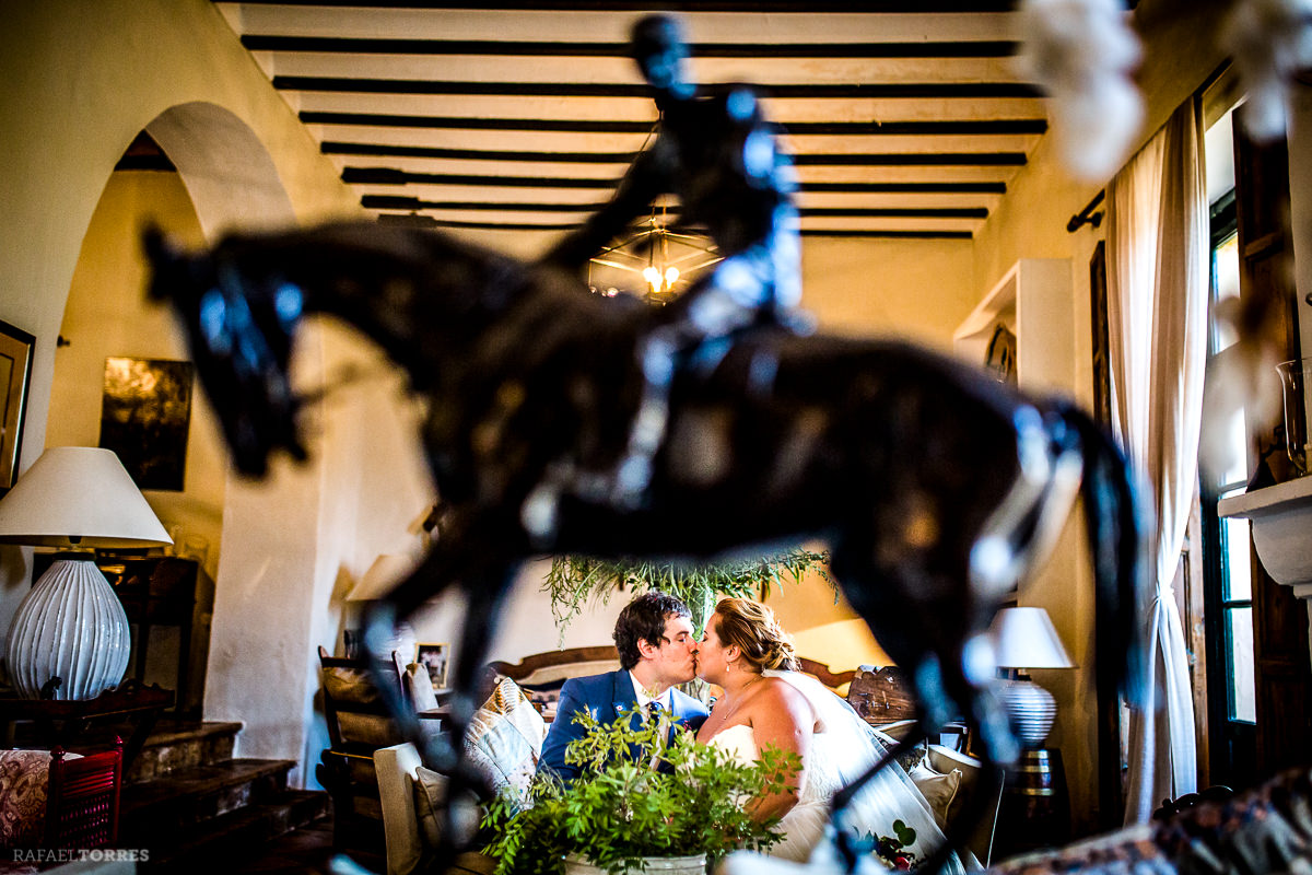 wedding-seville-hacienda-san-rafael-photographer-rafael-torres-bride-groom-10-2.jpg