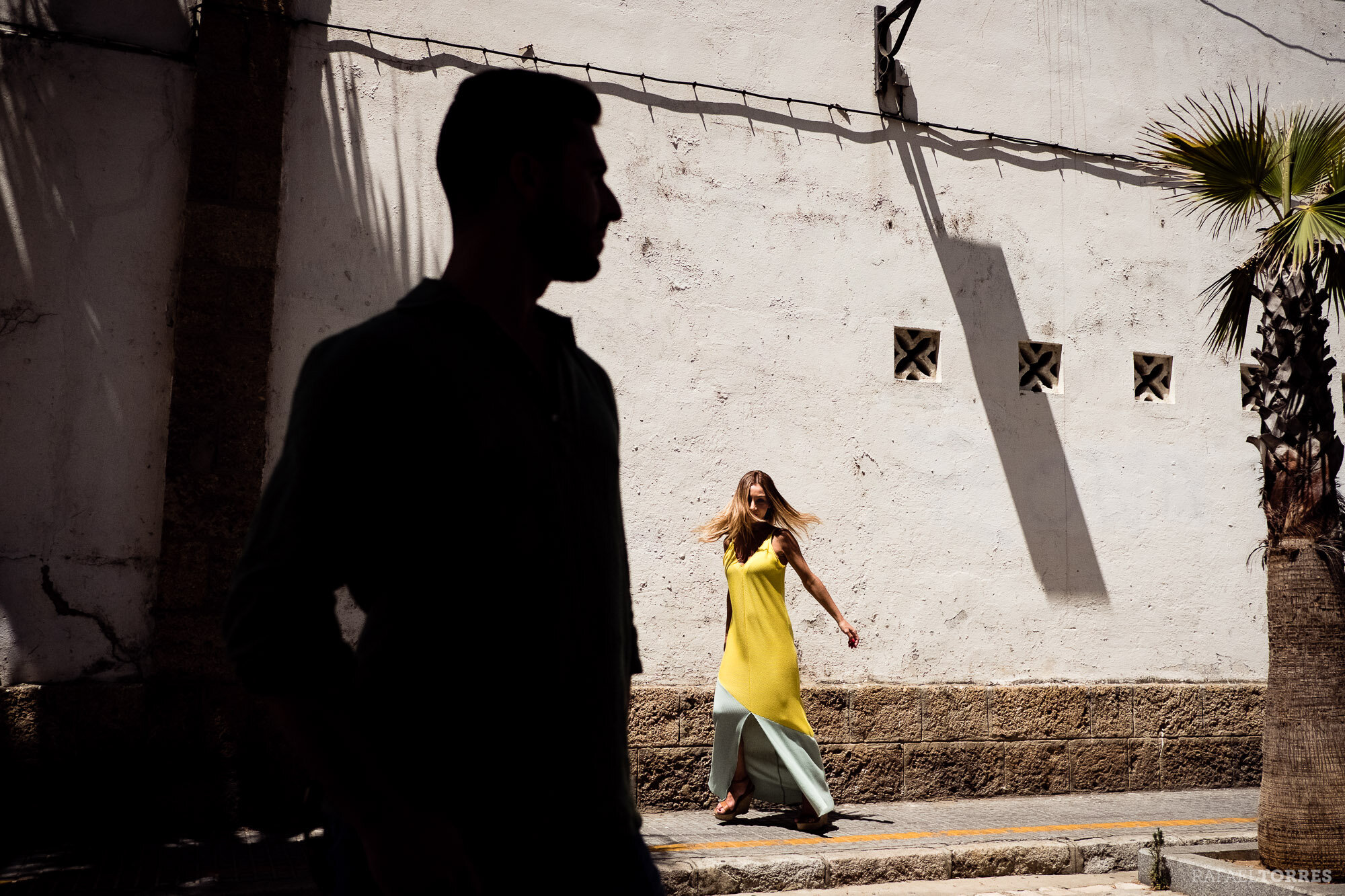 preboda-cadiz-caleta-campo-sur-rafael-torres-photo-fotografo-bodas-sevilla-cadiz-6.jpg