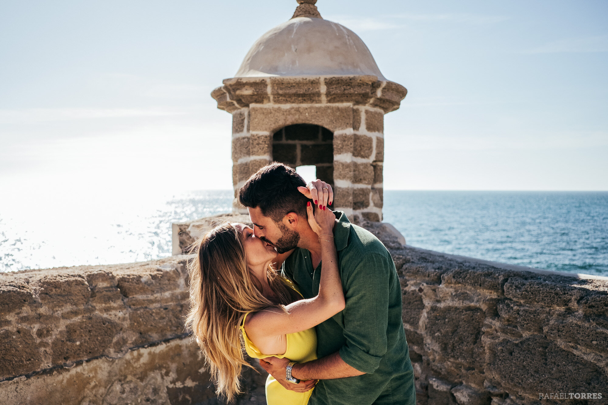 preboda-cadiz-caleta-campo-sur-rafael-torres-photo-fotografo-bodas-sevilla-cadiz-27.jpg