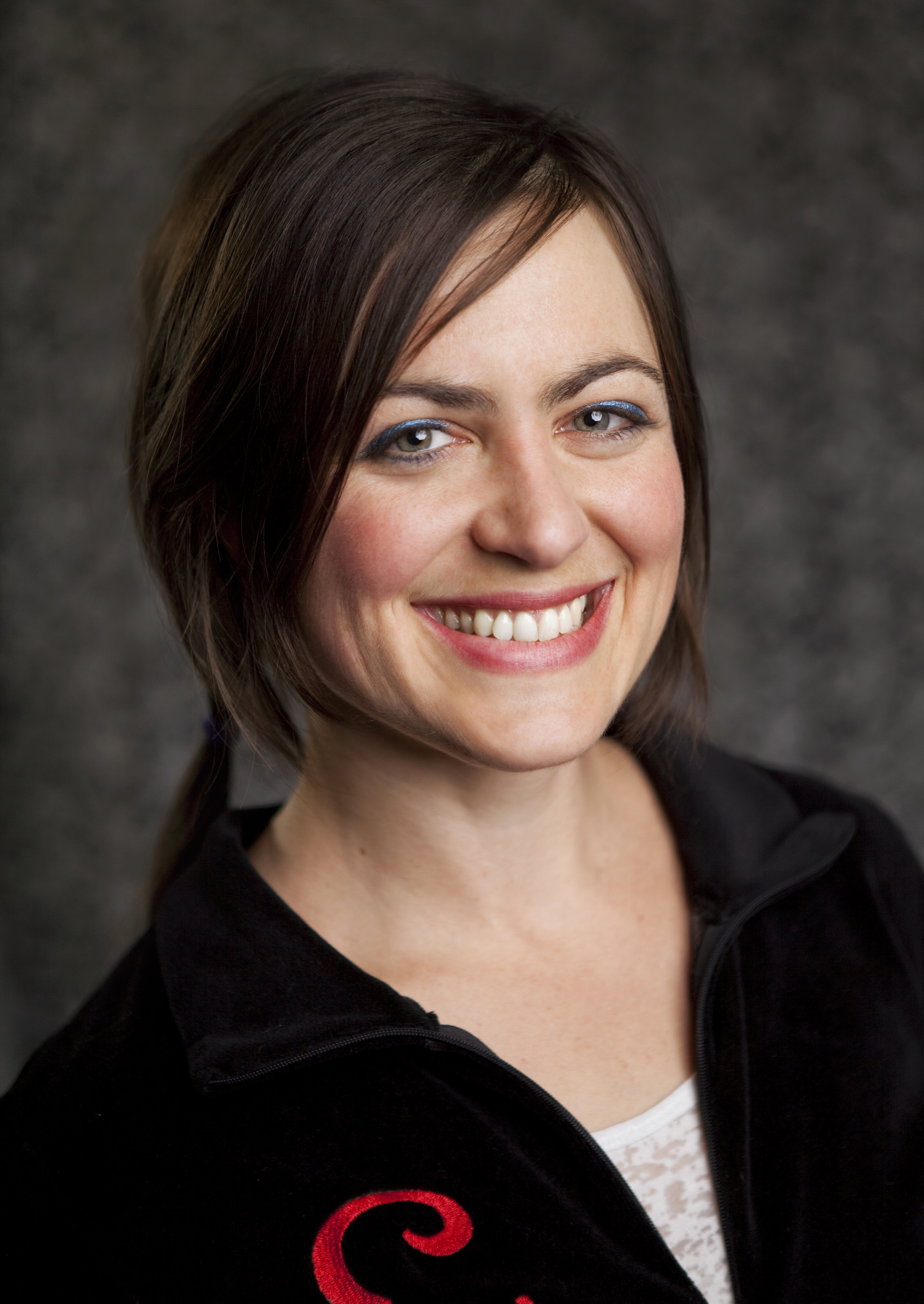 Erin Headshot.jpg